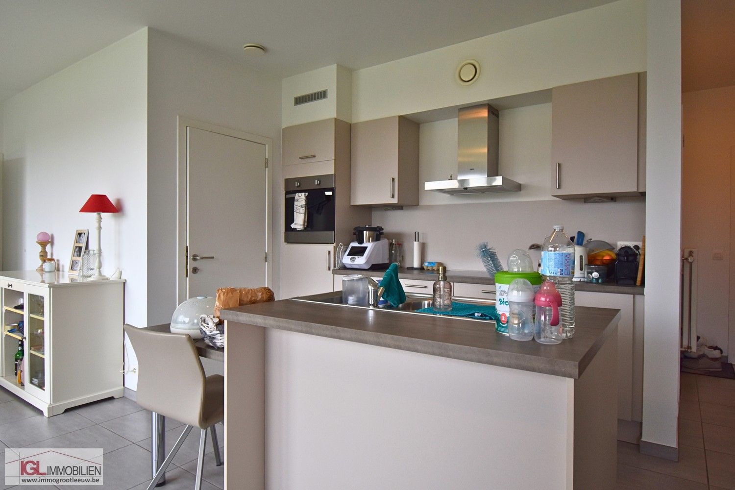 Appartement met 2 kamers en autostaanplaats foto 4
