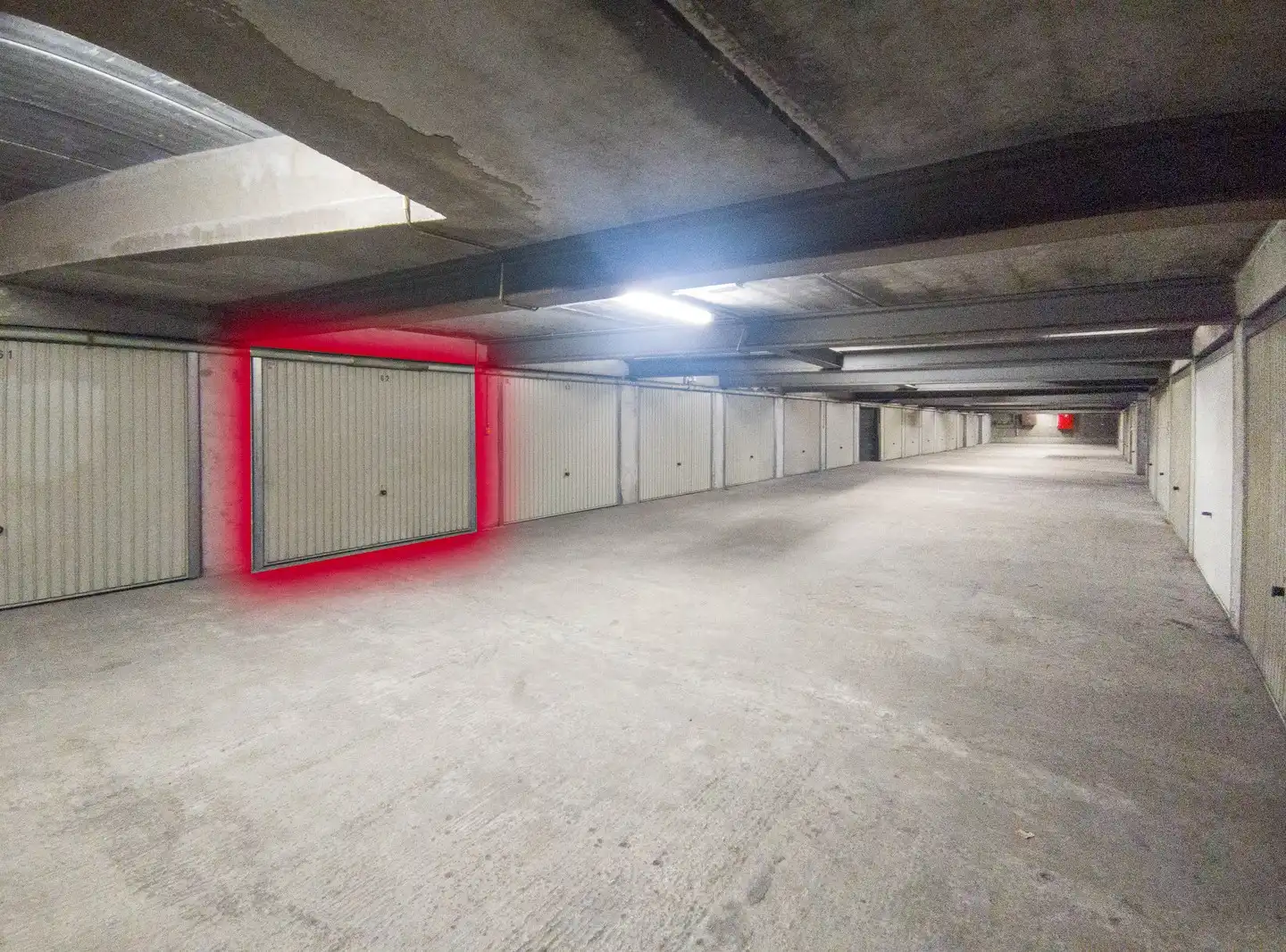 Ondergrondse, droge én veilige garagebox foto 6