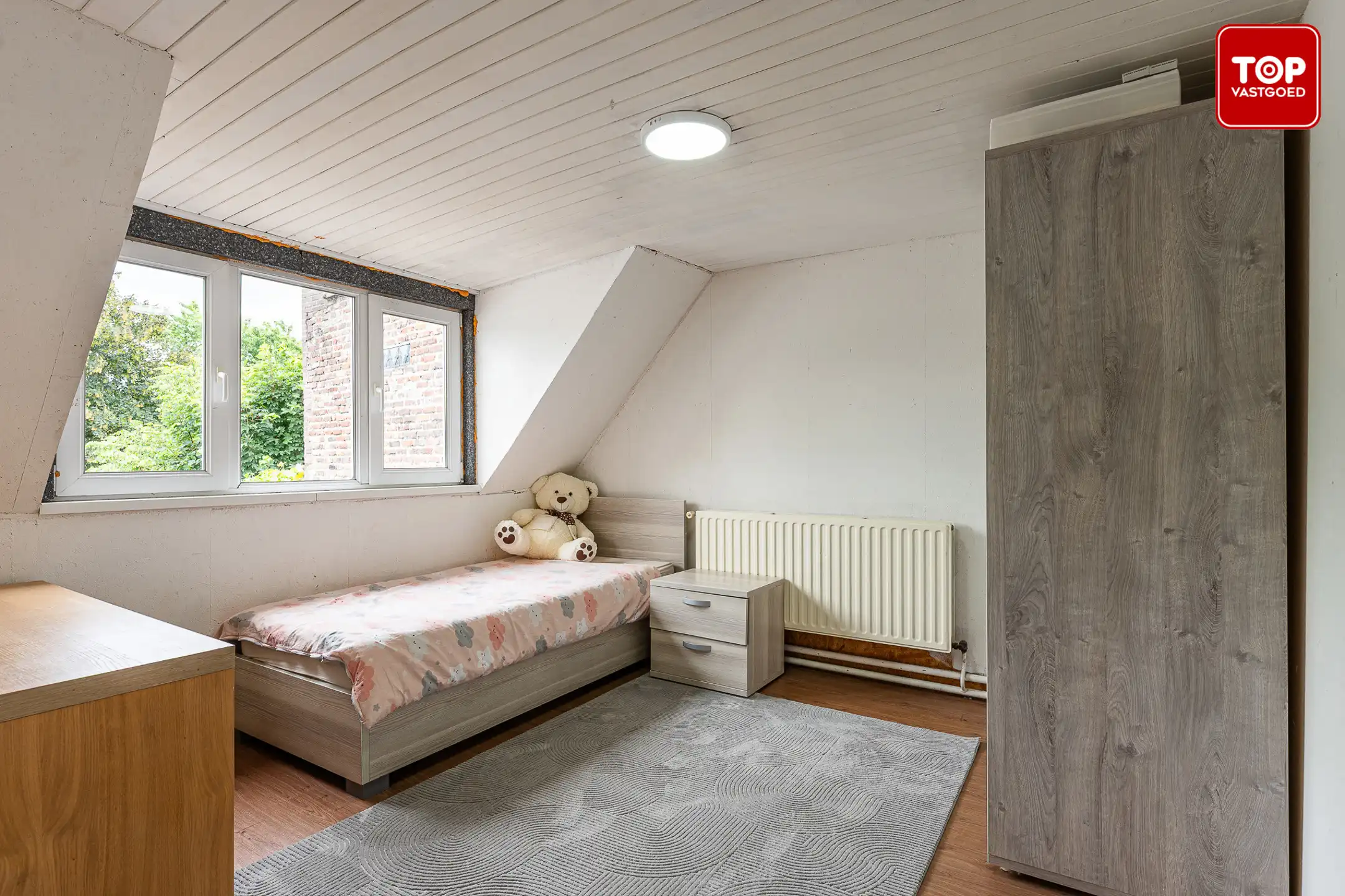 Woning met 4 slaapkamers met alles op wandelafstand.  foto 19