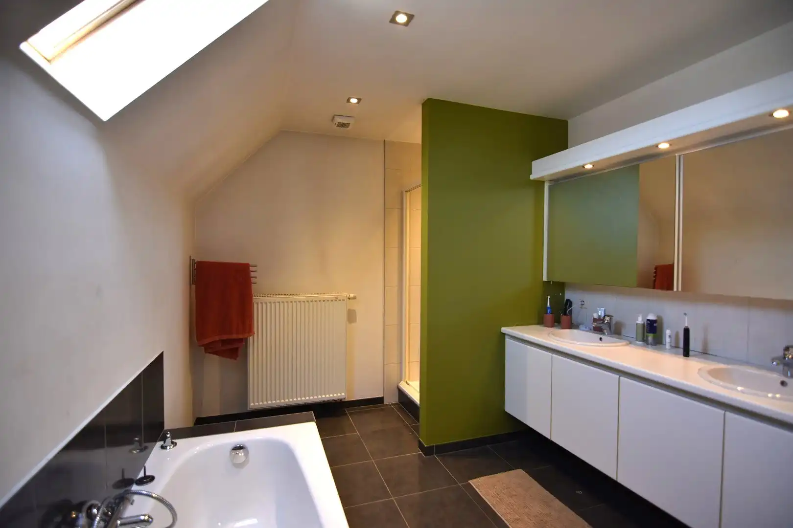 Ruim duplex appartement in hartje Rumbeke foto 22