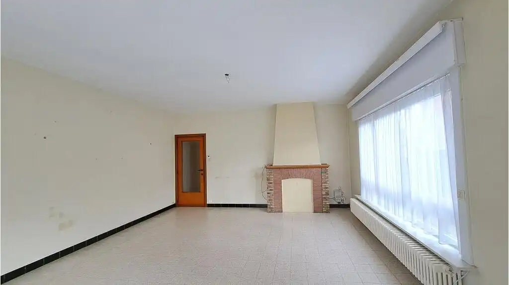 Gelijkvloers appartement met Terras en Garage te huur in Brugge foto 3