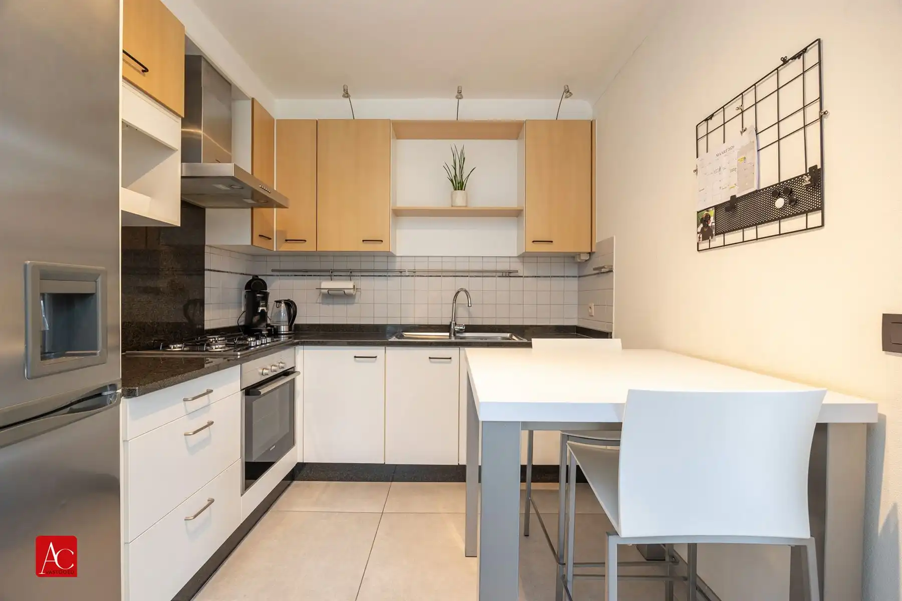 Instapklare halfopen bebouwing met garage en veranda foto 9