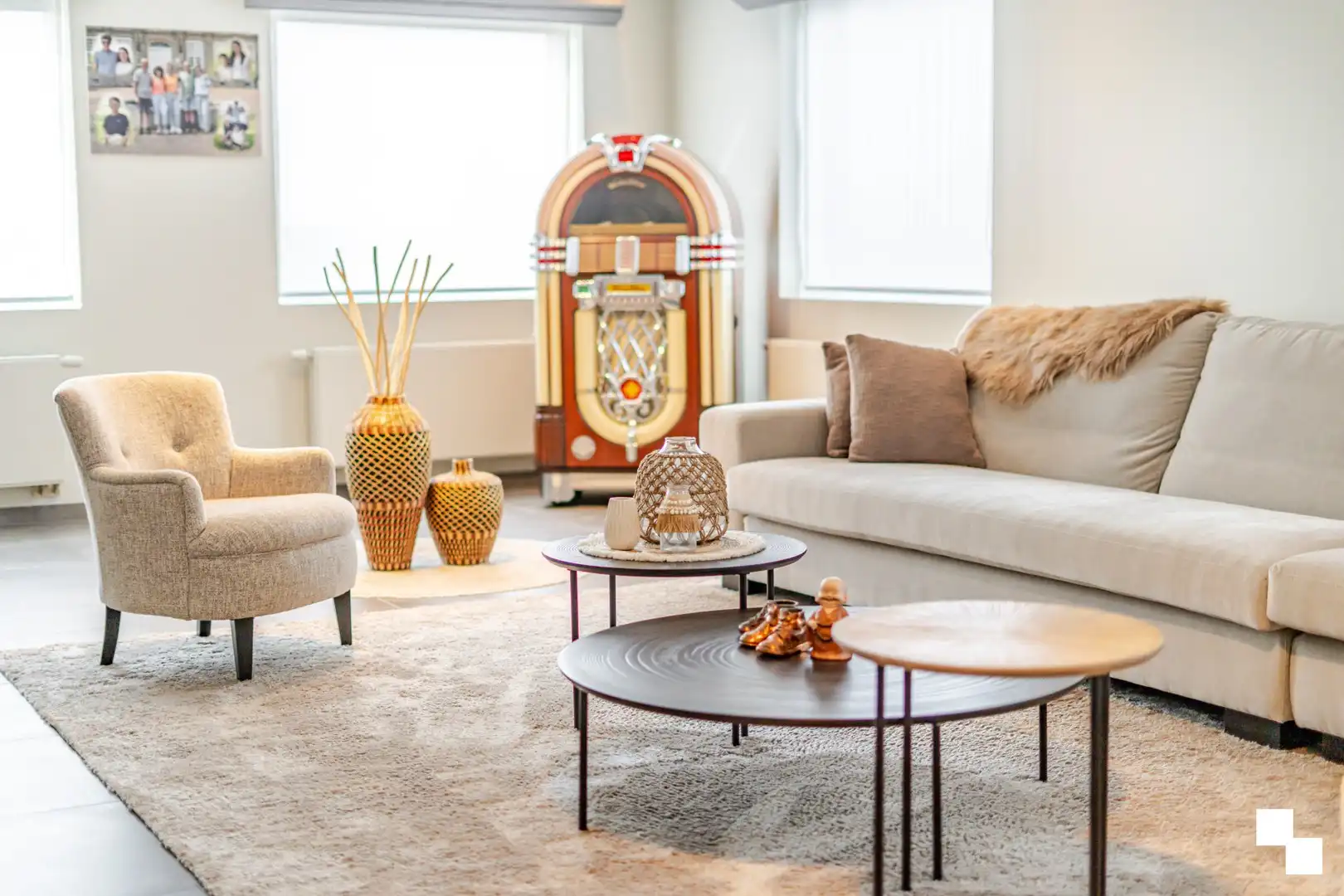 Veelzijdige eigendom met recente woning en heel wat opslagmogelijkheden te Lendelede foto 7