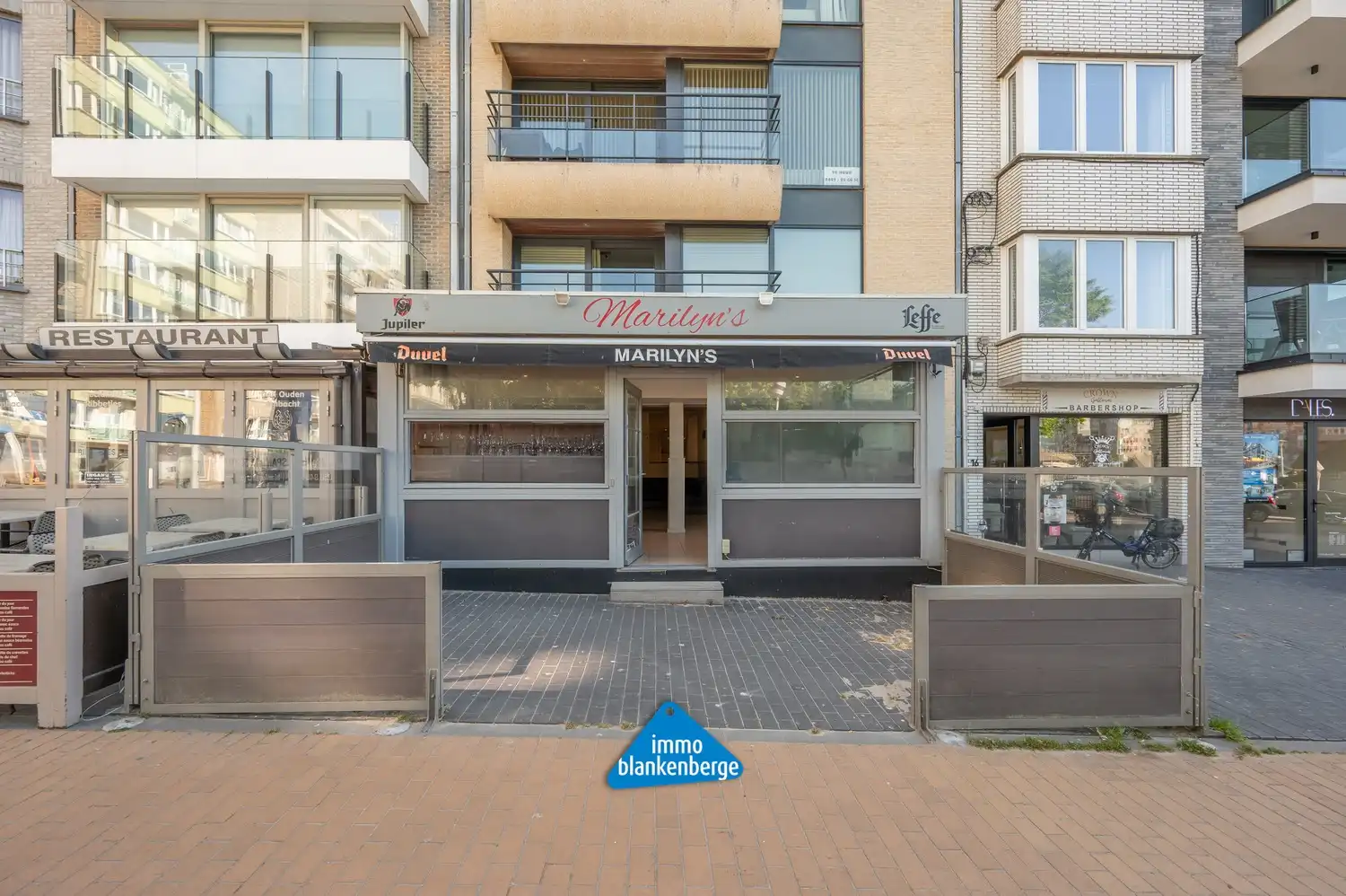 Handelspand op topligging bij de jachthaven – ideaal voor horeca foto {{pictureIndex}}