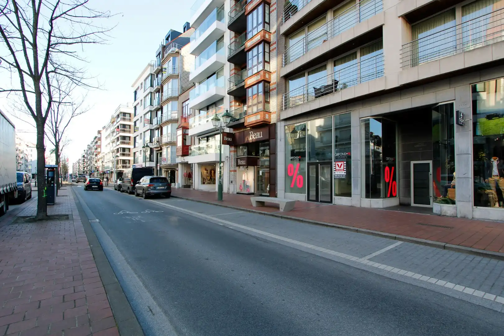 Centraal gelegen winkelpand met mezzanine Lippenslaan 162 foto 8