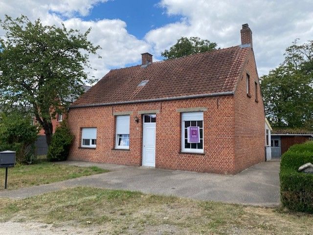 Woning met tuin en garage centrum Geel foto {{pictureIndex}}