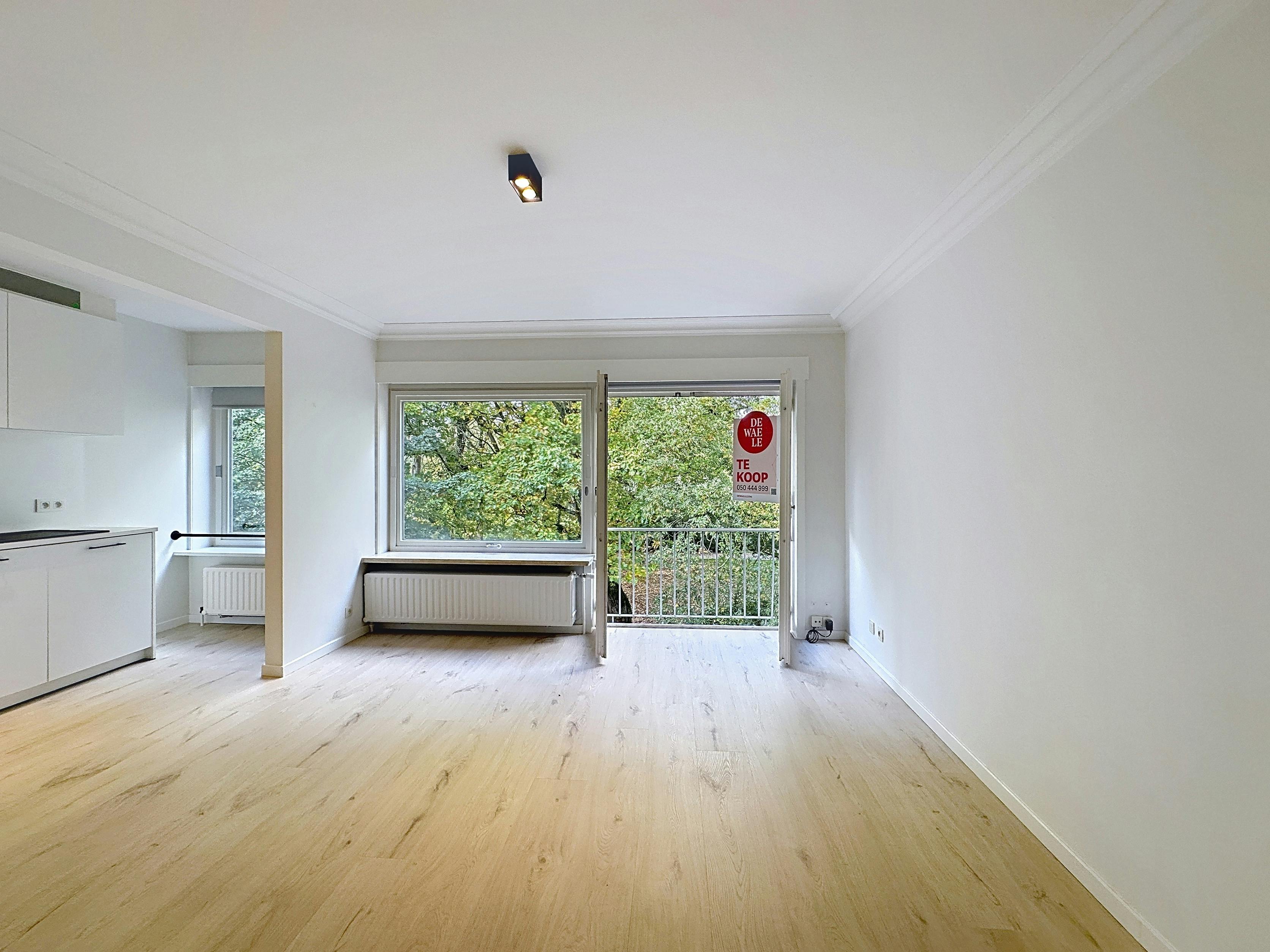 Gerenoveerd Appartement te koop in Brugge met 2 slaapkamers foto 4