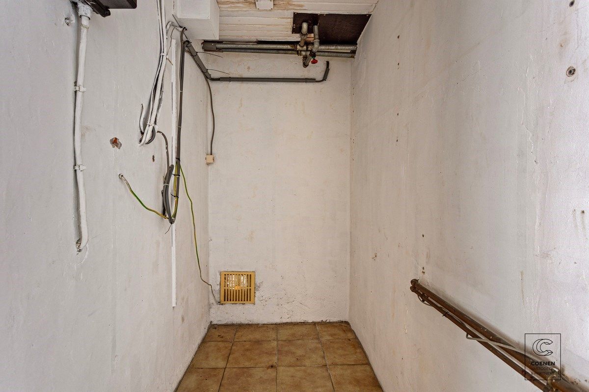Volledig te renoveren open bebouwing van 146 m² op een uniek perceel te Brecht! foto 12