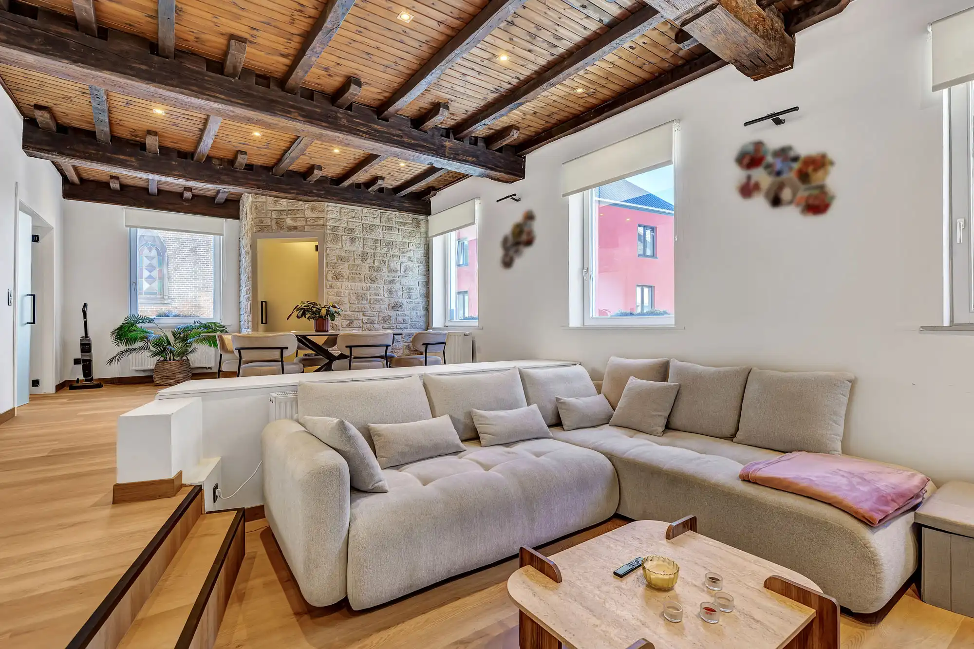 Ruime woning met 5 slpks en terras te Ninove foto 5