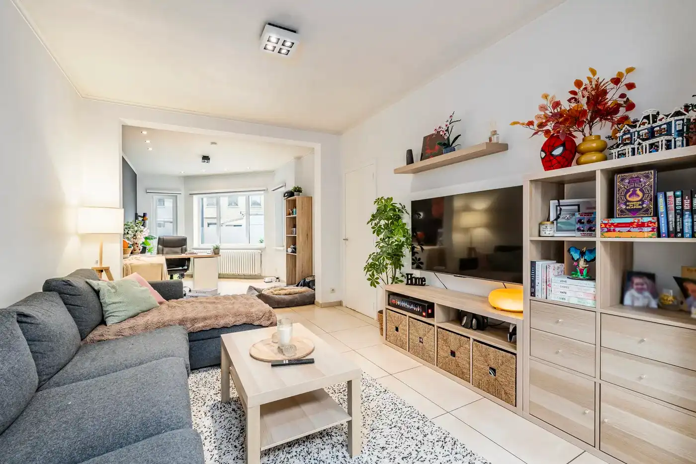 Charmante, gerenoveerde stadswoning met tuin en bijgebouw op uitstekende locatie foto 2