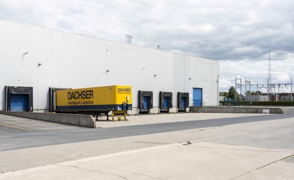 Logistieke loods te huur in Zele foto 6