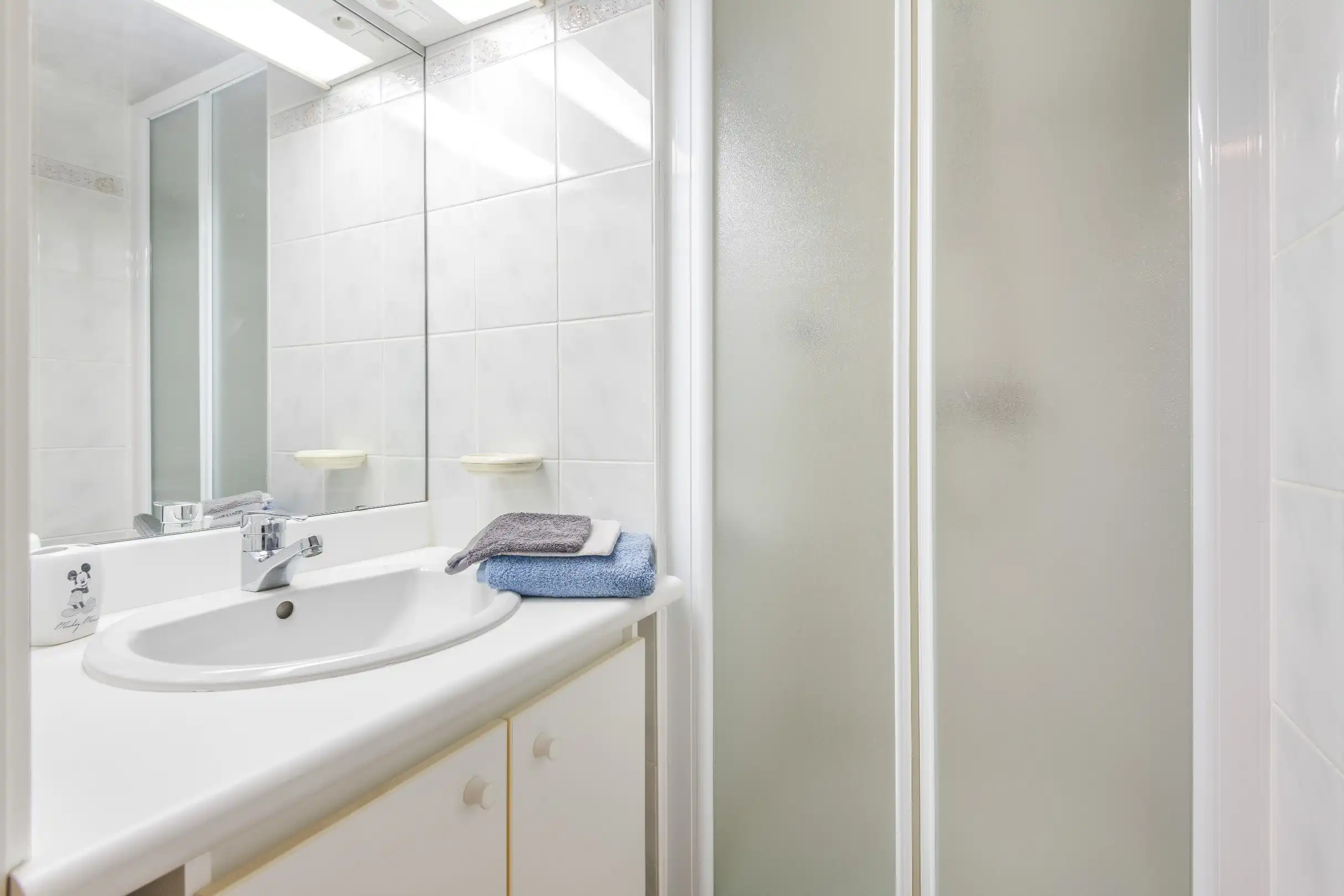 Heel centraal en verzorgd app. vlakbij het Van Bunnenplein. Parking mogelijk. foto 13