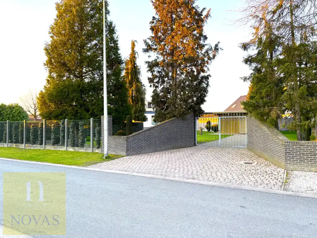 bouwgrond 5are64ca, pal aan het centrum in heel rustige straat foto 10