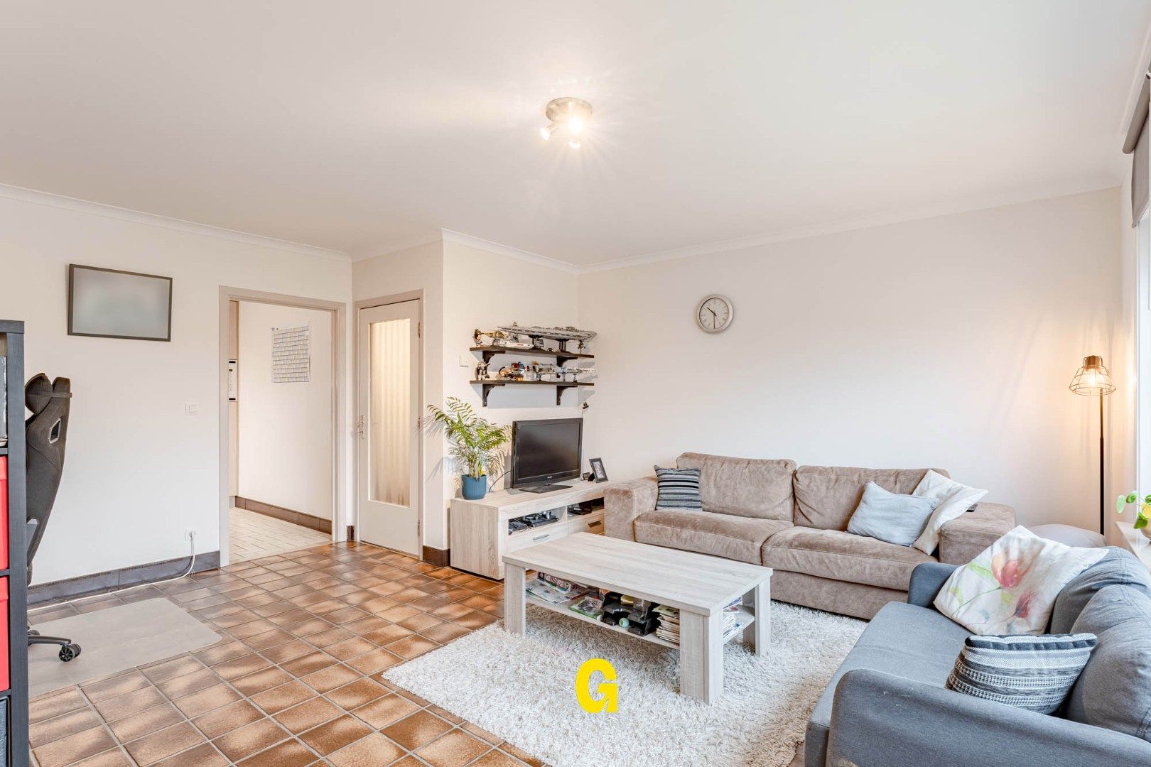 Verzorgd tweeslaapkamer-appartement met garage en berging op enkele minuutjes van het centrum van Munsterbilzen foto 9