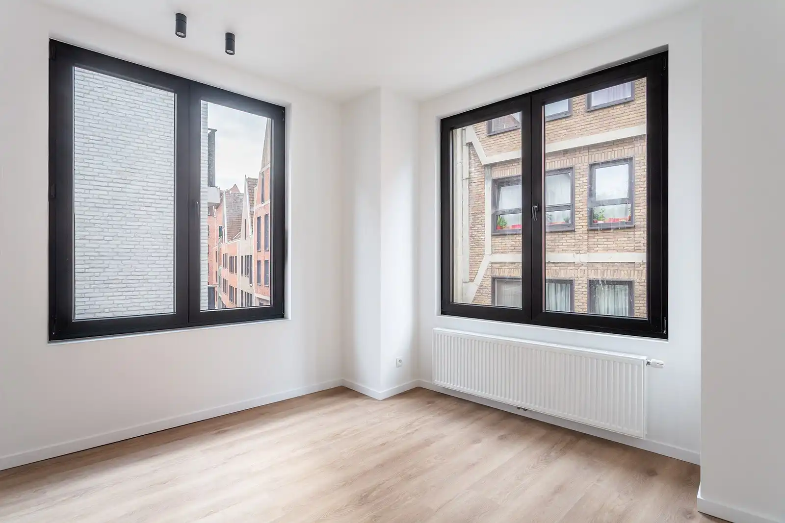 Totaal gerenoveerd opbrengsteigendom van 4 studio’s foto 11