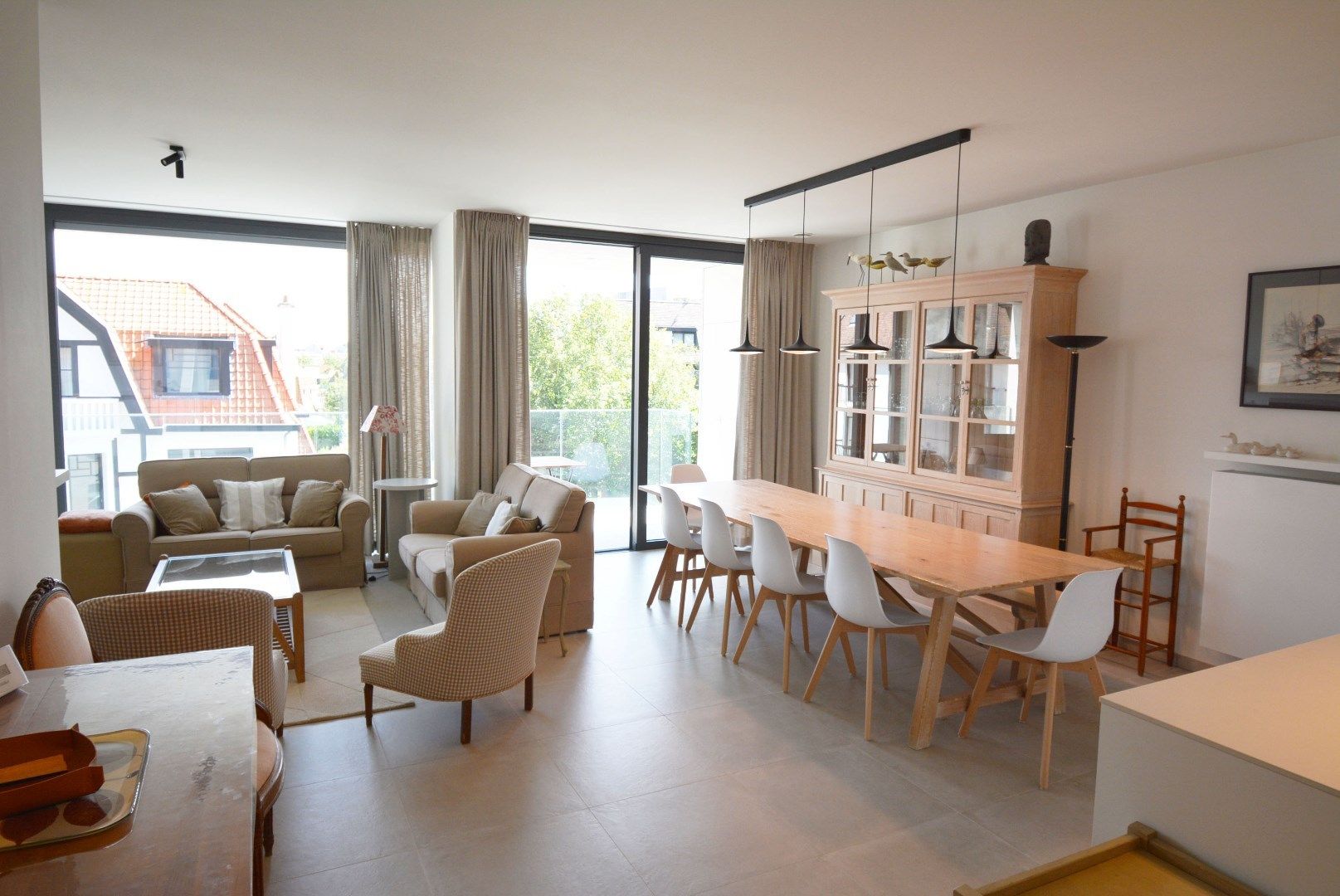 Instapklaar appartement op wandelafstand van het Albertstrand  foto {{pictureIndex}}