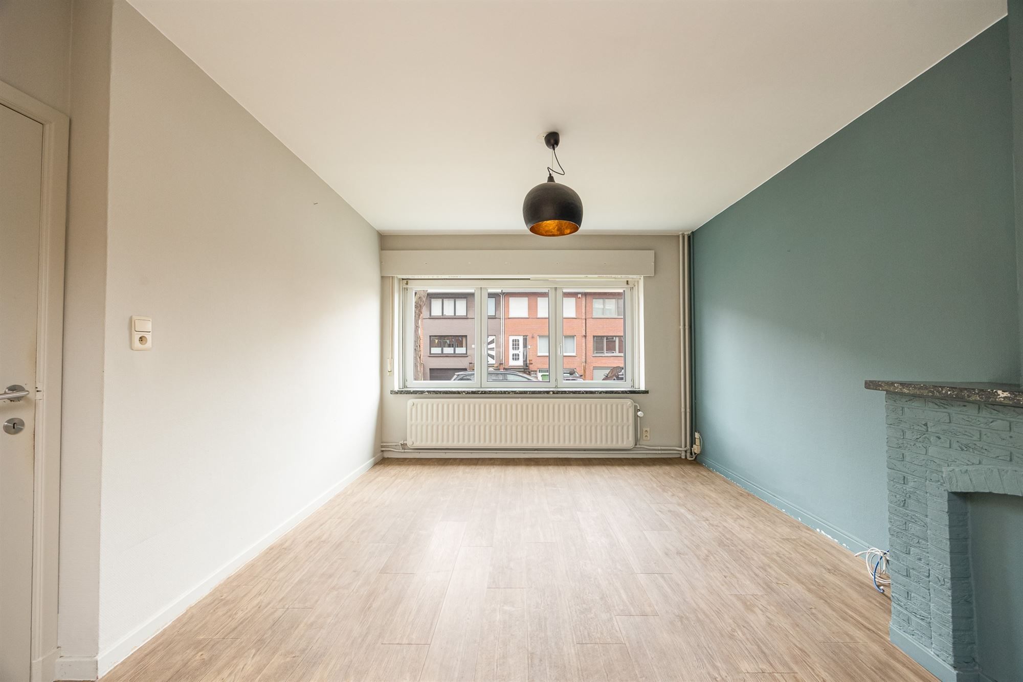 Op te frissen woning met 4-6 slpkmrs en Z-tuin foto 20