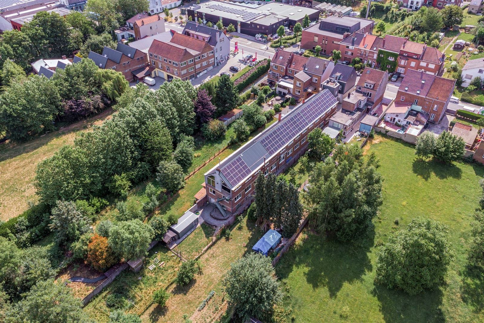 Zeer ruime atelier (360m²) met 2 loften op terrein van 11a 84ca foto 25