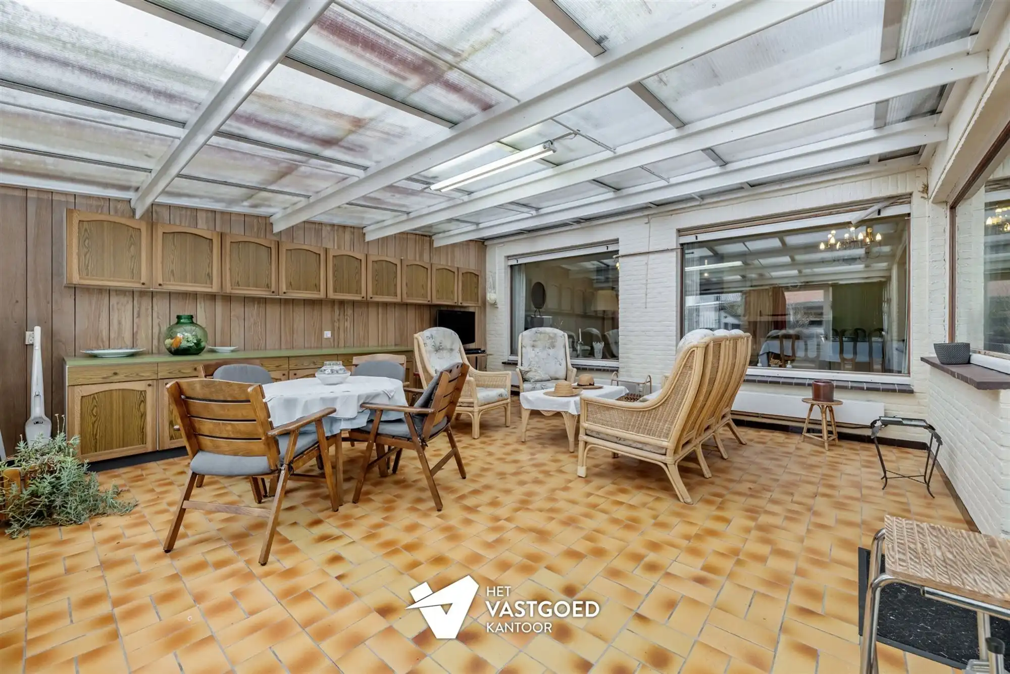 CENTRAAL GELEGEN, RUIME WONING MET VEEL MOGELIJKHEDEN! foto 8