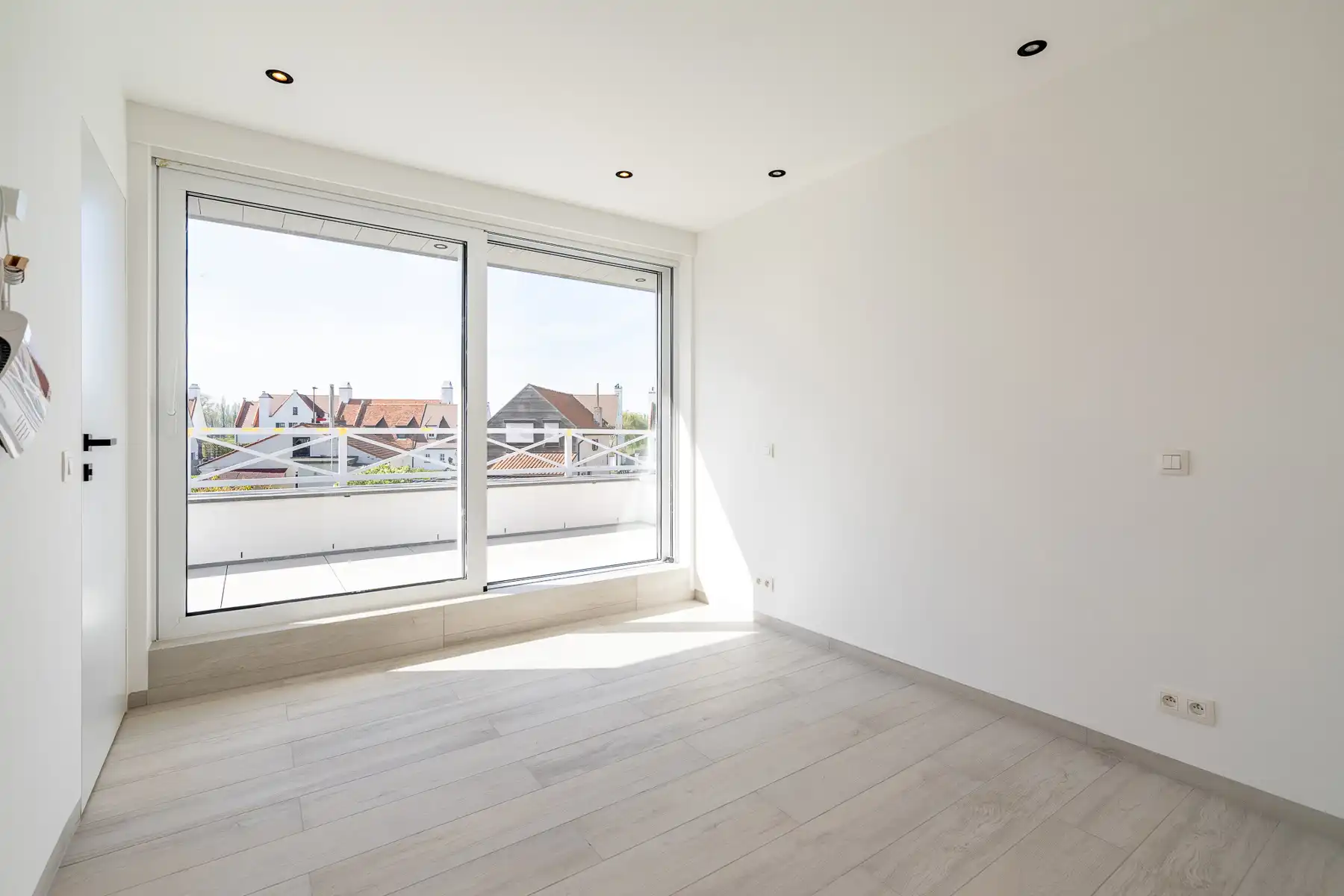 Prachtige ongemeubelde nieuwbouwwoning nabij het centrum van Knokke foto 31