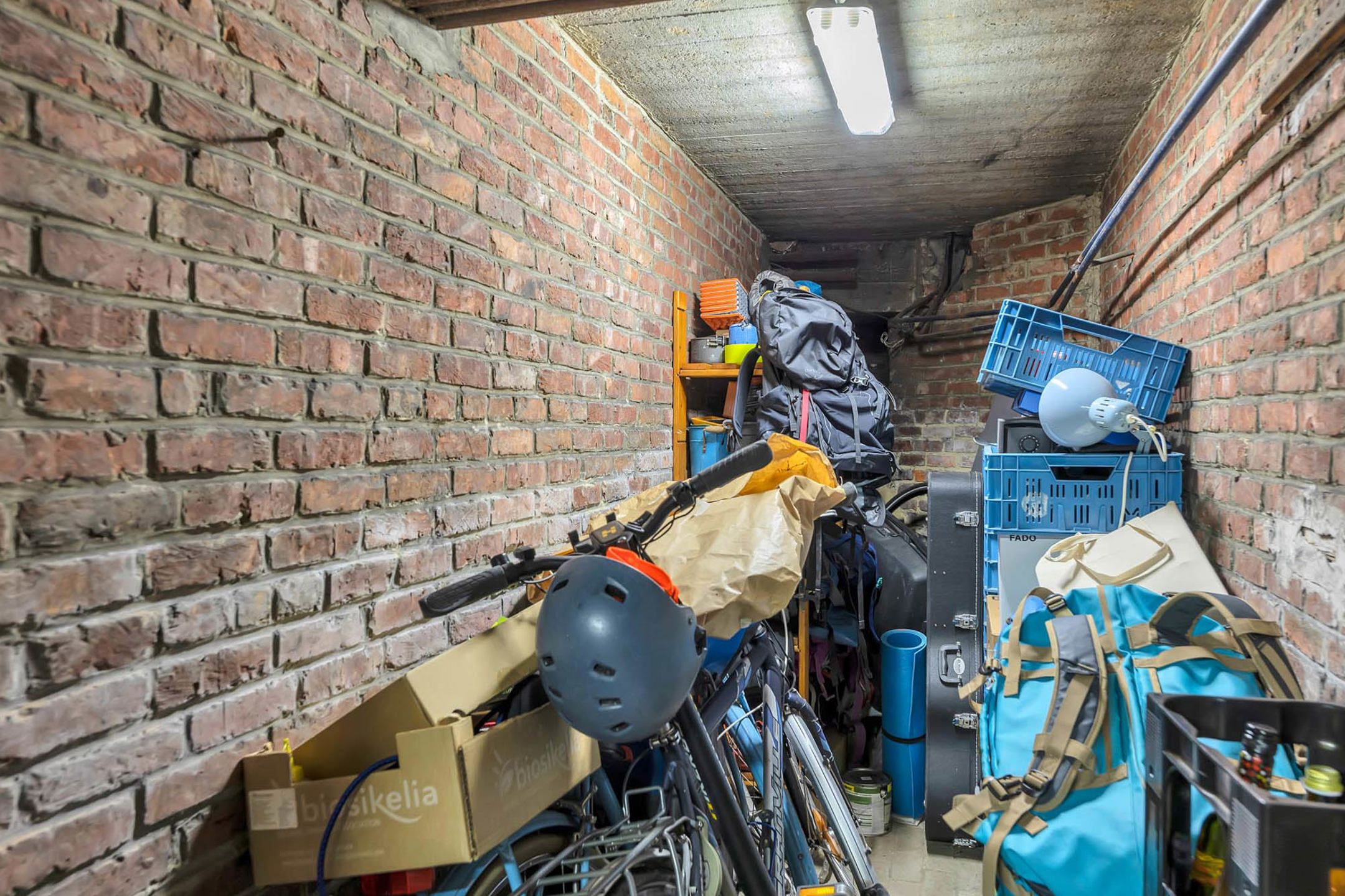 Instapklaar app. met groot terras van 40m² op goede ligging! foto 24