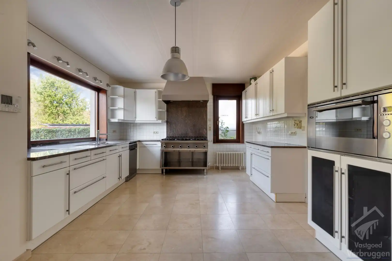 Luxueuze villa met 5 slaapkamers, bureau en ruime tuin op groot perceel in Aalst (Herdersem) foto 5