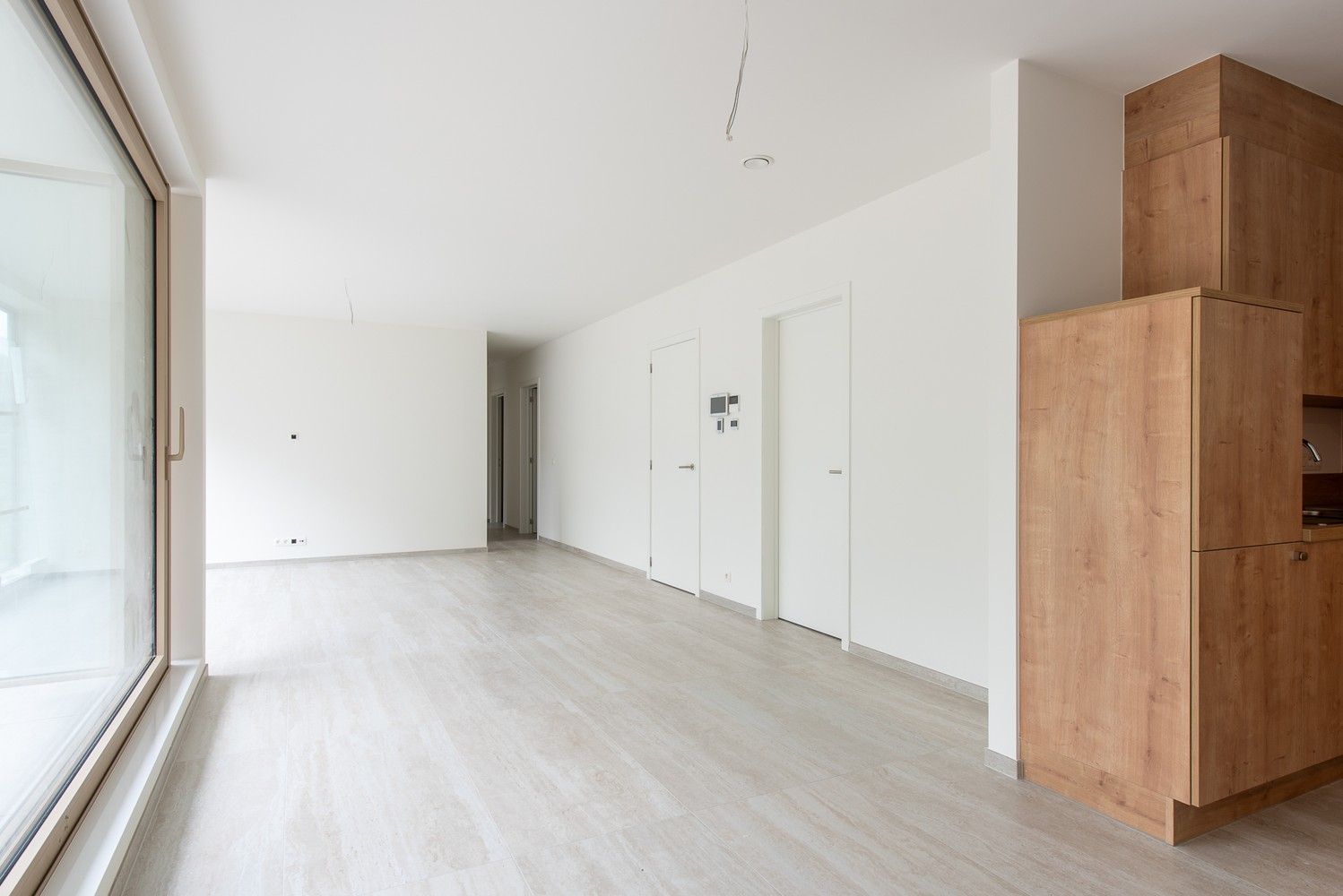 Appartement inclusief 2 autostaanplaatsen! foto 4