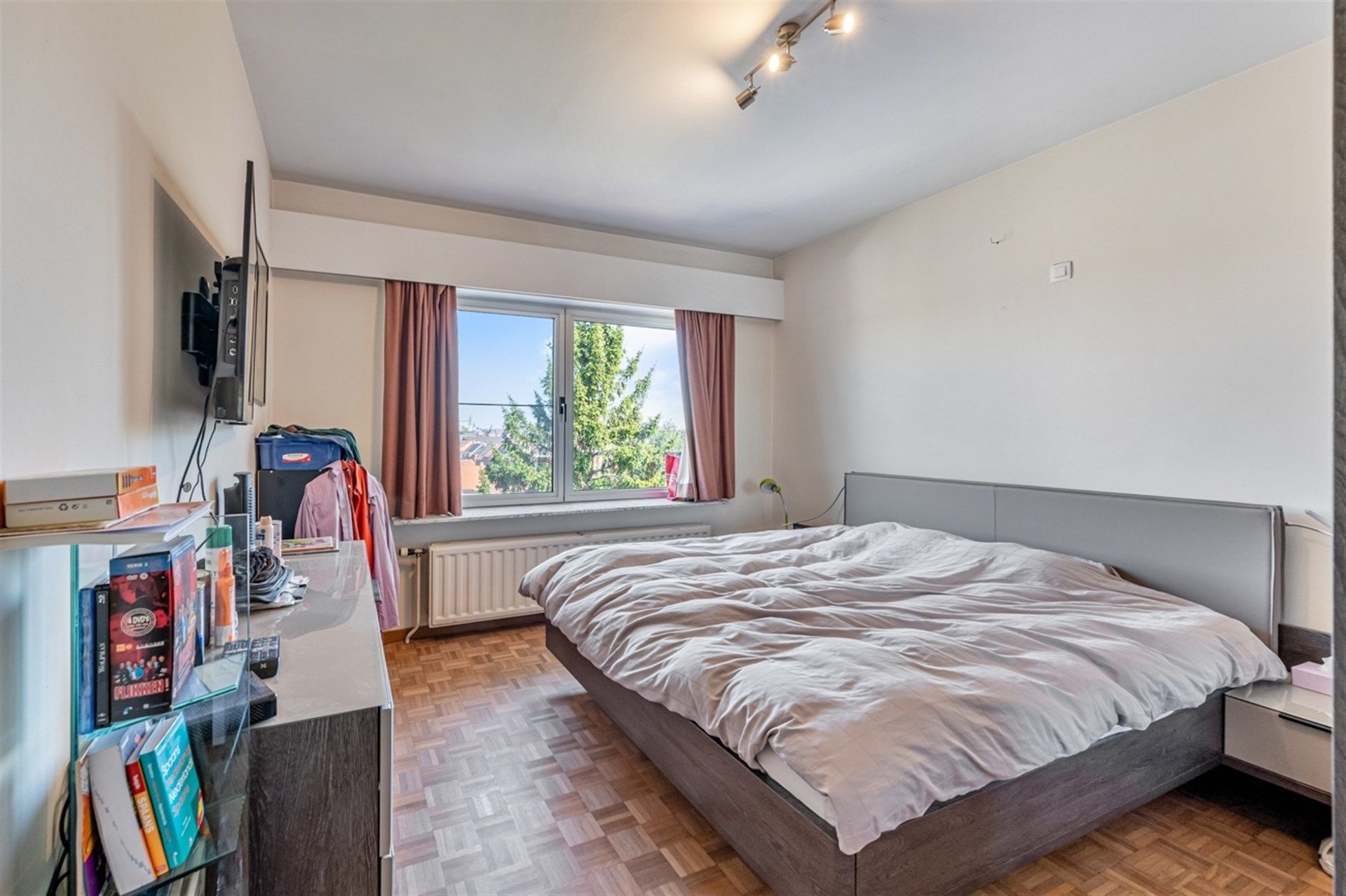 Ruim appartement met zicht op stadspark van Aalst foto 10