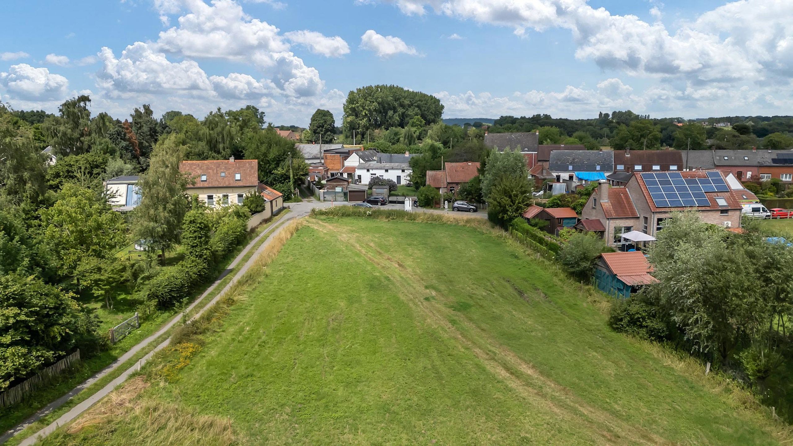 Bouwgrond voor OB op landelijke ligging  foto 8