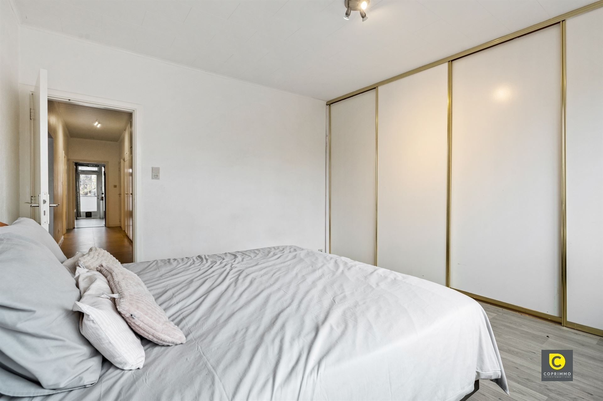 3slpk appartement met T in de Tentoonstellingswijk foto 6