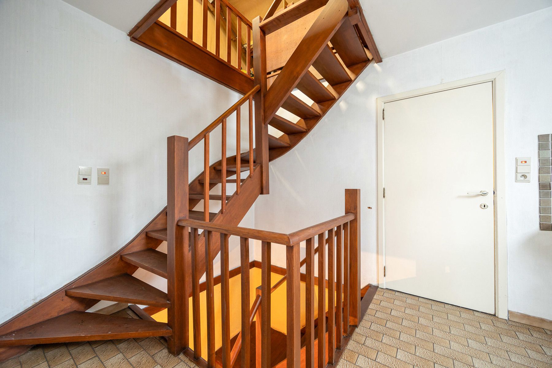Een laagbouwwoning met 3 slaapkamers op een perceel van 880m². foto 23