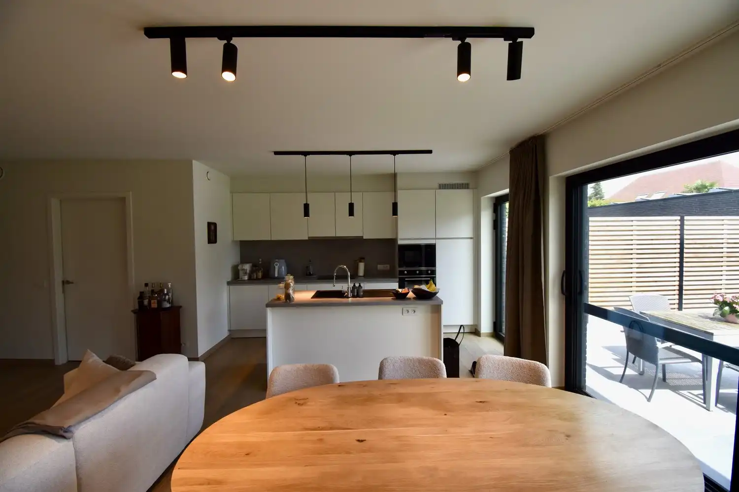 Gelijkvloers appartement te Ruiselede/Wingene. foto 4