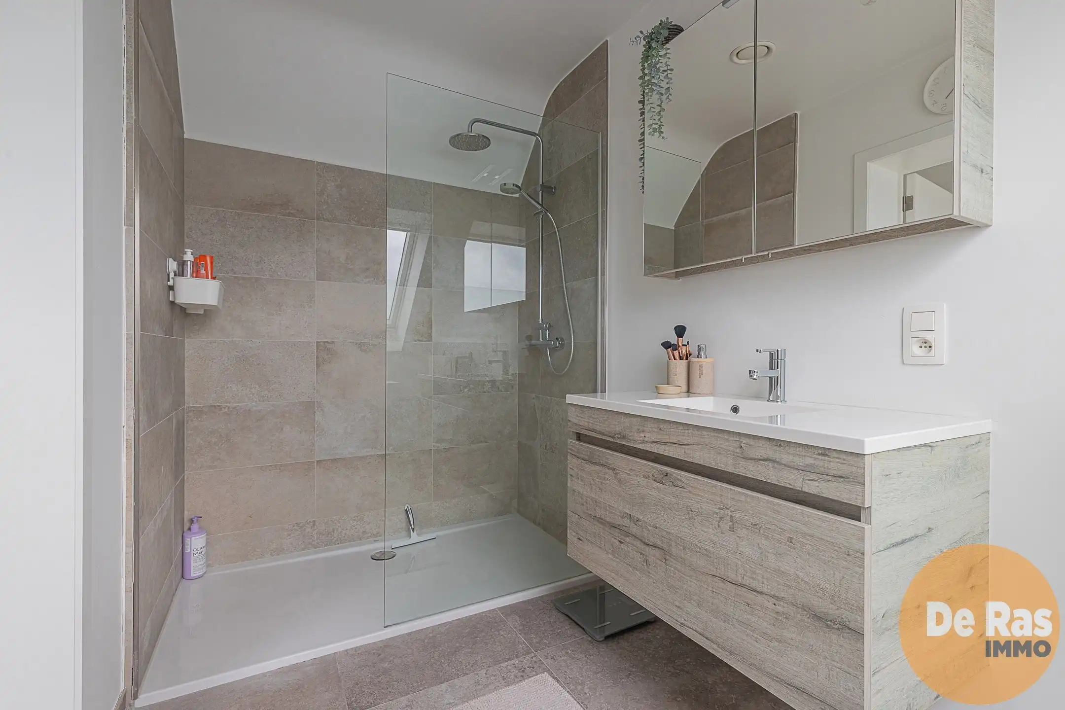 WANZELE - Recente, ruime duplex met 2 slp - terras - garage foto 17