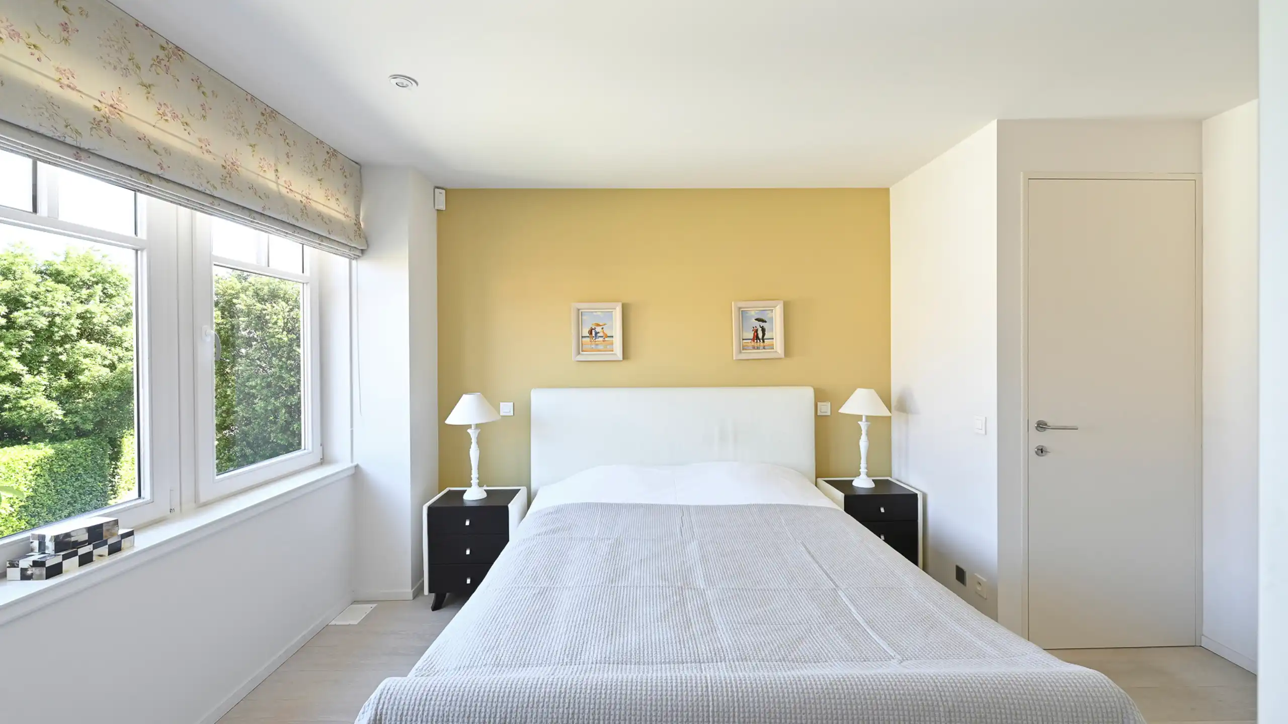 VILLA met panoramisch zicht en unieke ligging aan de golf... foto 22