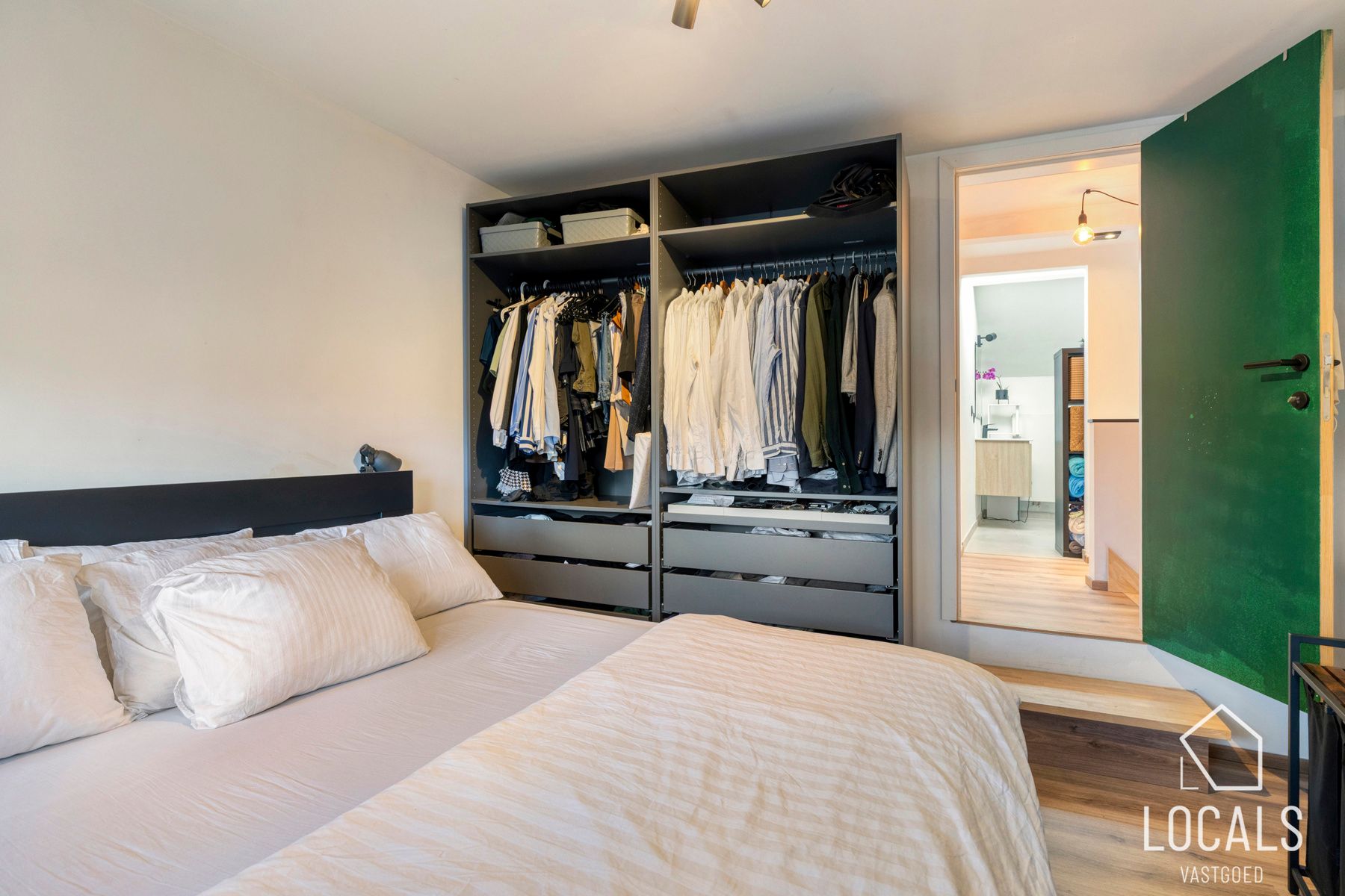 Volledig gerenoveerde woning in centrum Ninove foto 17