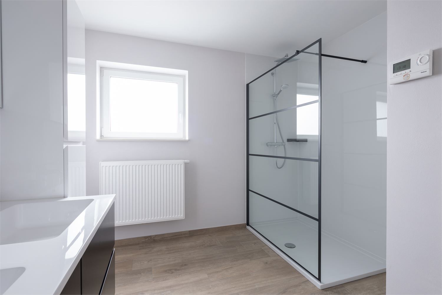RECENTE ENERGIEZUINIGE GEZINSWONING GELEGEN OP EEN ZEER RUSTIGE LOCATIE TE UIKHOVEN foto 11