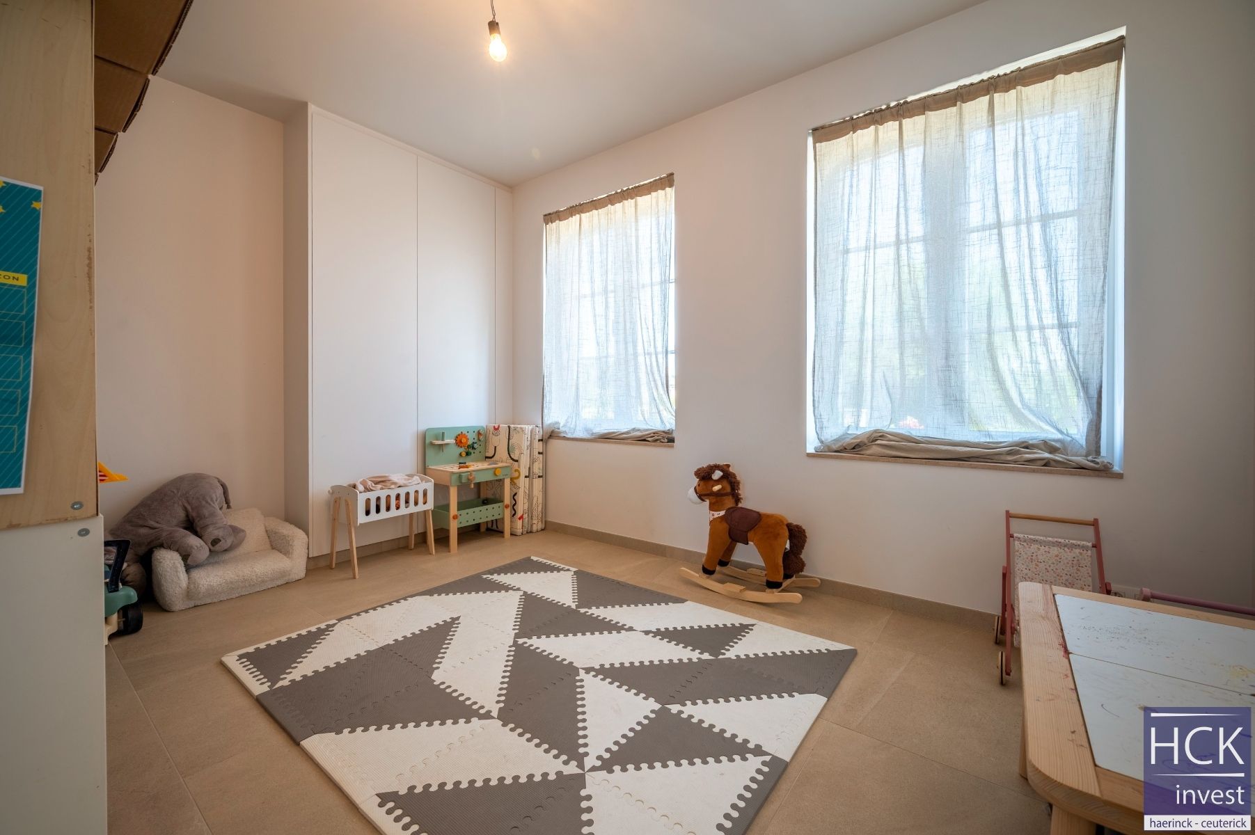 DEINZE - Uiterst ruime & energiezuinige woning met HIGH-END afwerking!! foto 6