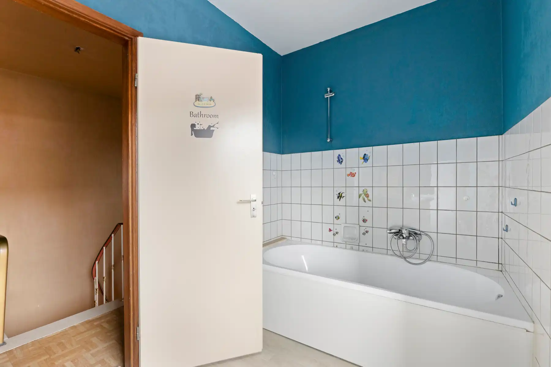 Ruime familiewoning (HOB) met garage en tuin! foto 20