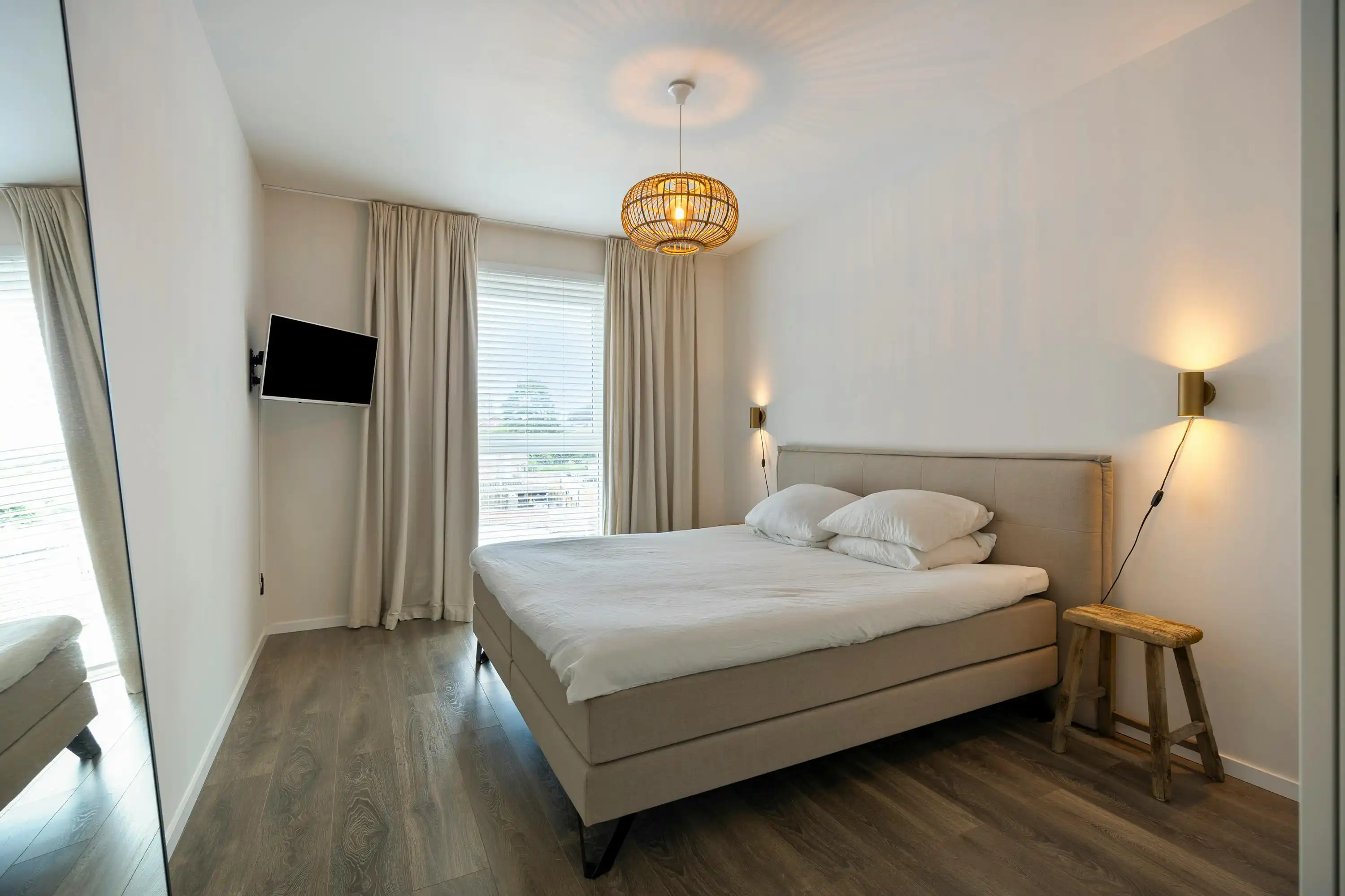 Tof instapklaar appartement met staanplaats te koop in Meer! foto 16