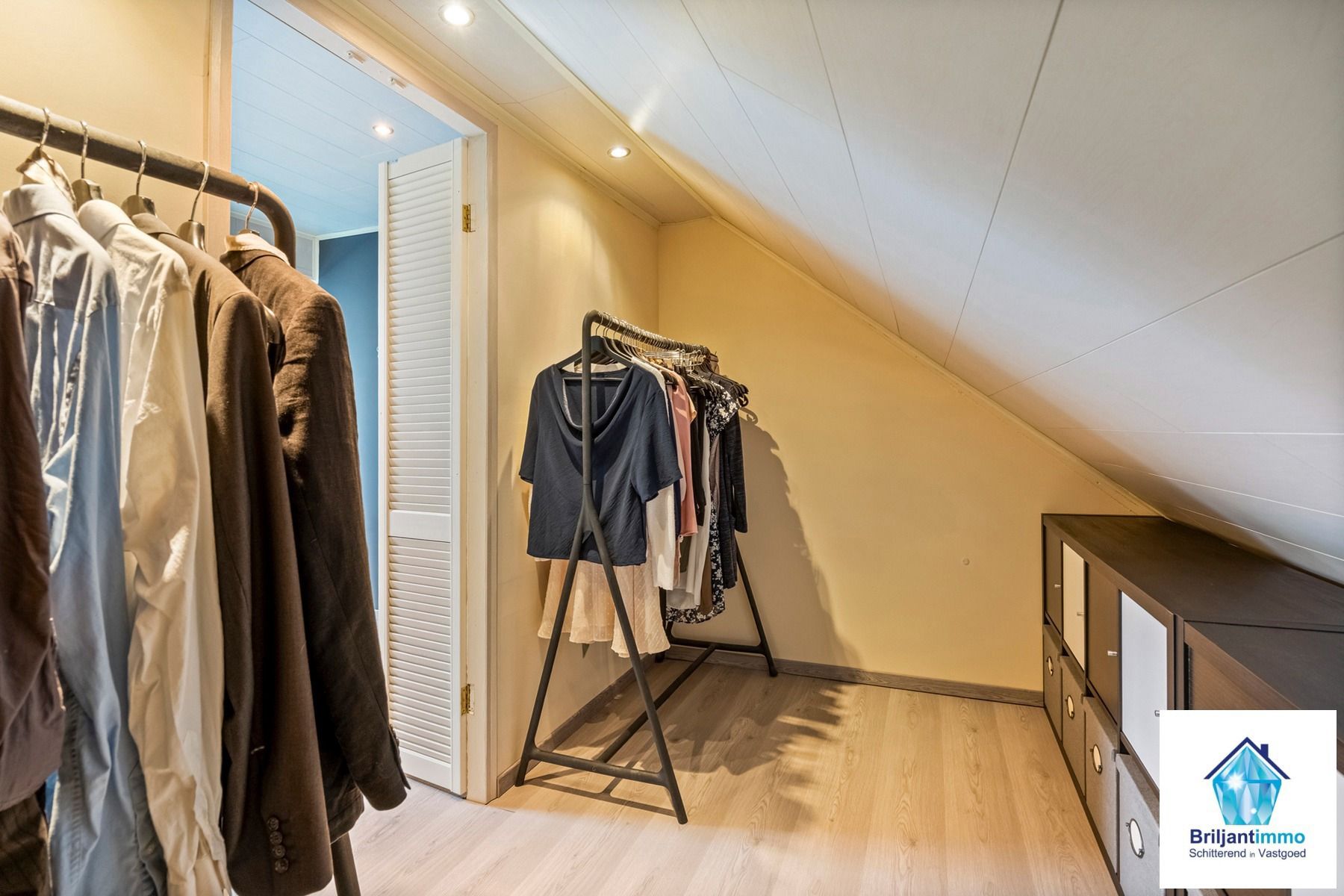 Helemaal vernieuwd én energiezuinig, met 5 slaapkamers!  foto 16