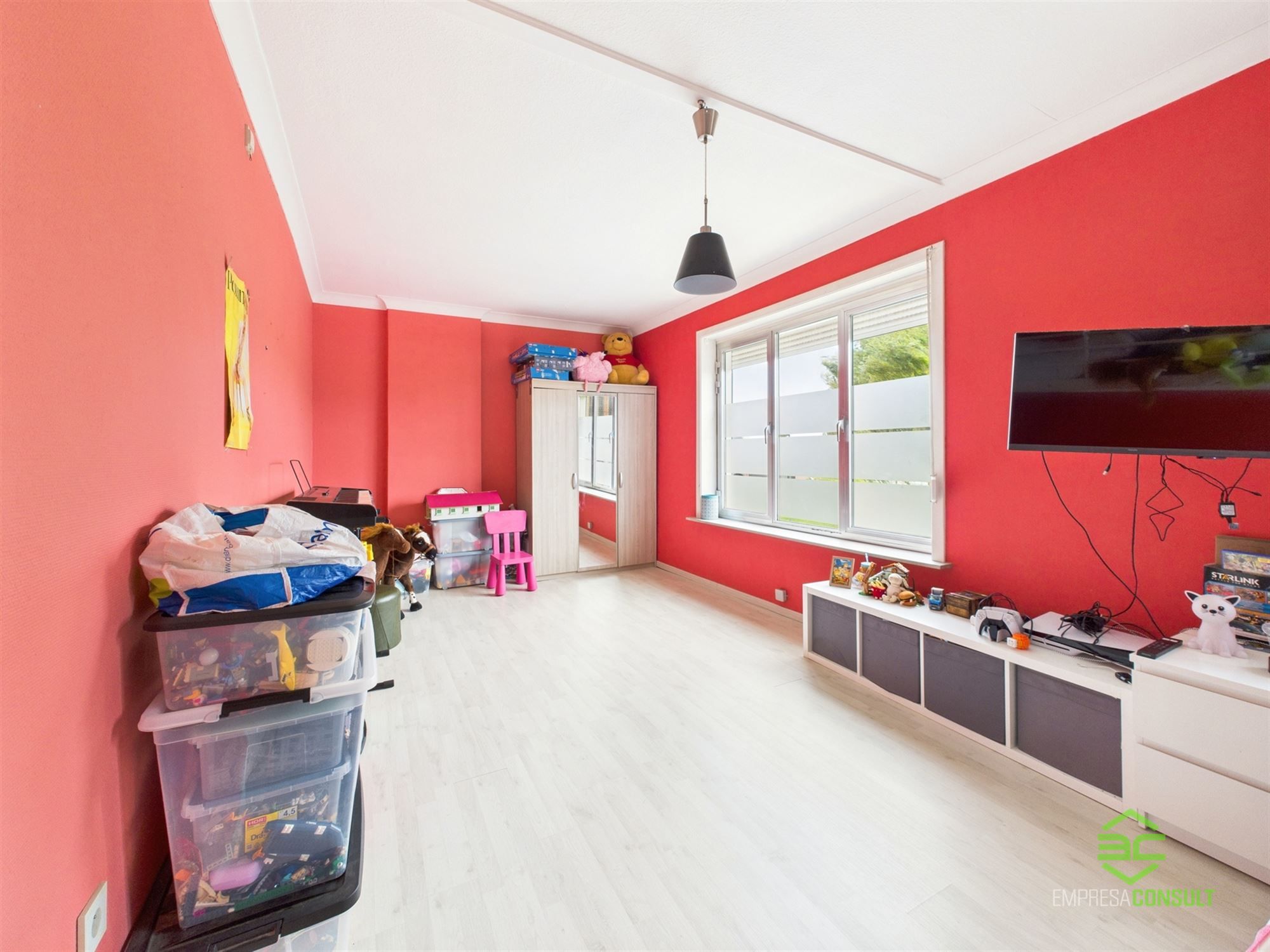 Ruime gezinswoning met 3/4 slpk en praktijkruimte! foto 14