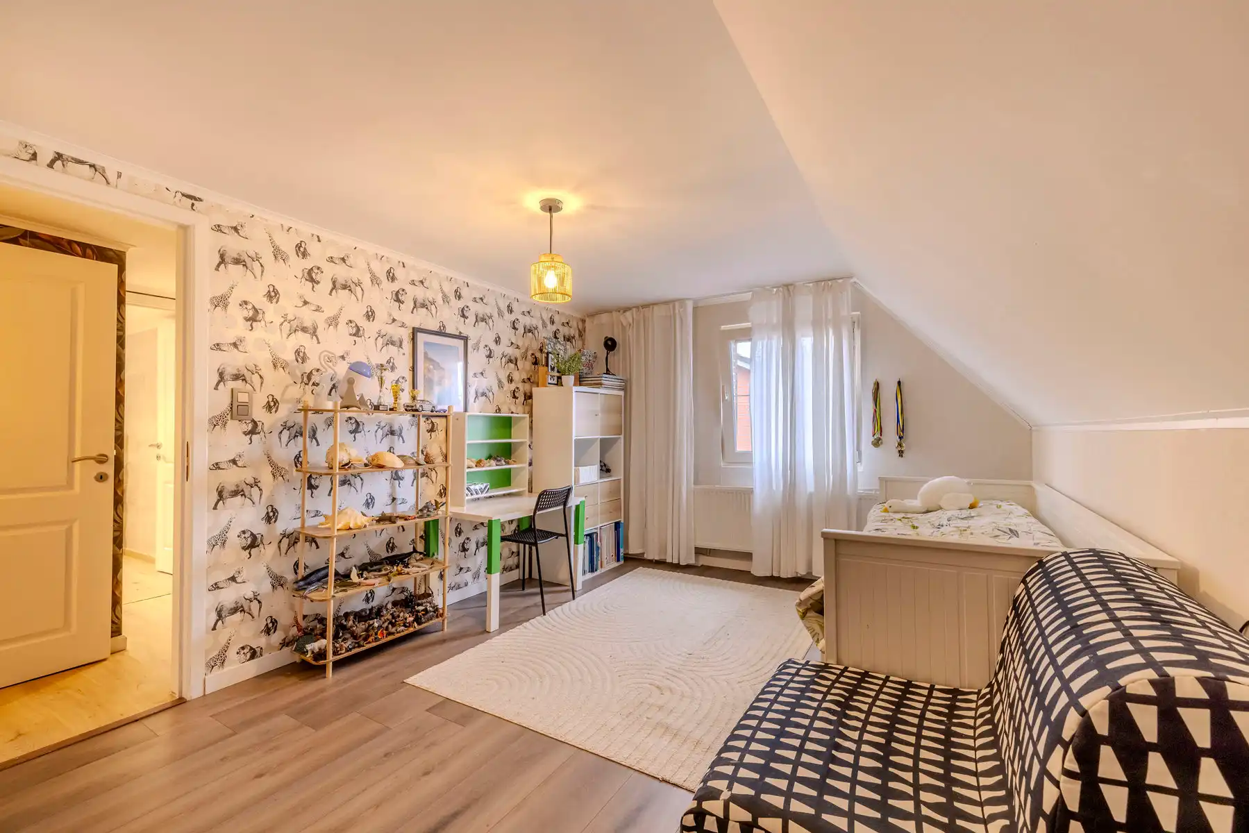 Instapklare HOB met 3 slaapkamers foto 15