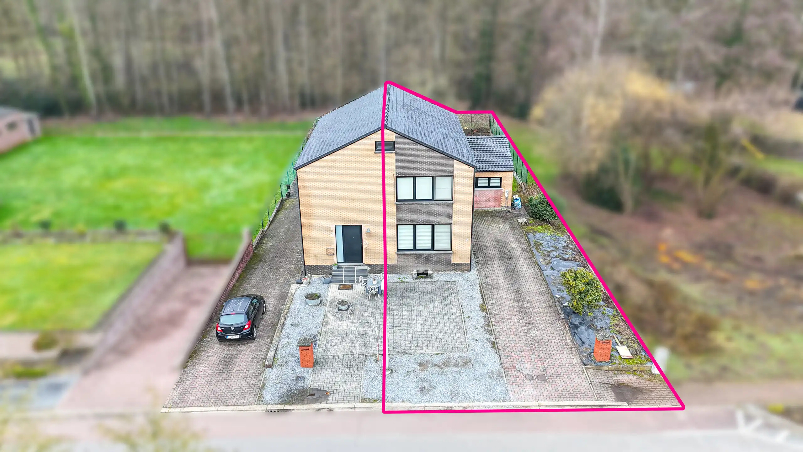 Instapklare halfopen bebouwing op topligging dicht aan natuurzone! foto 29