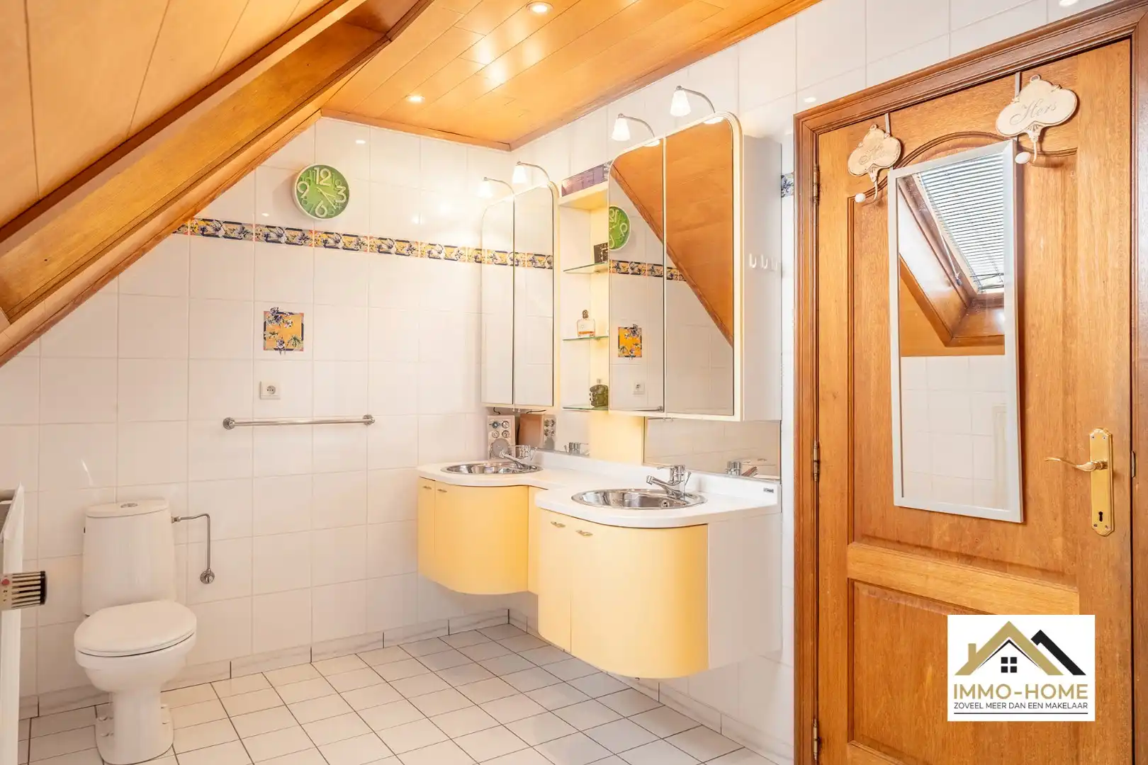 Prachtige open bebouwing met zwemvijver in landelijke omgeving!  foto 28