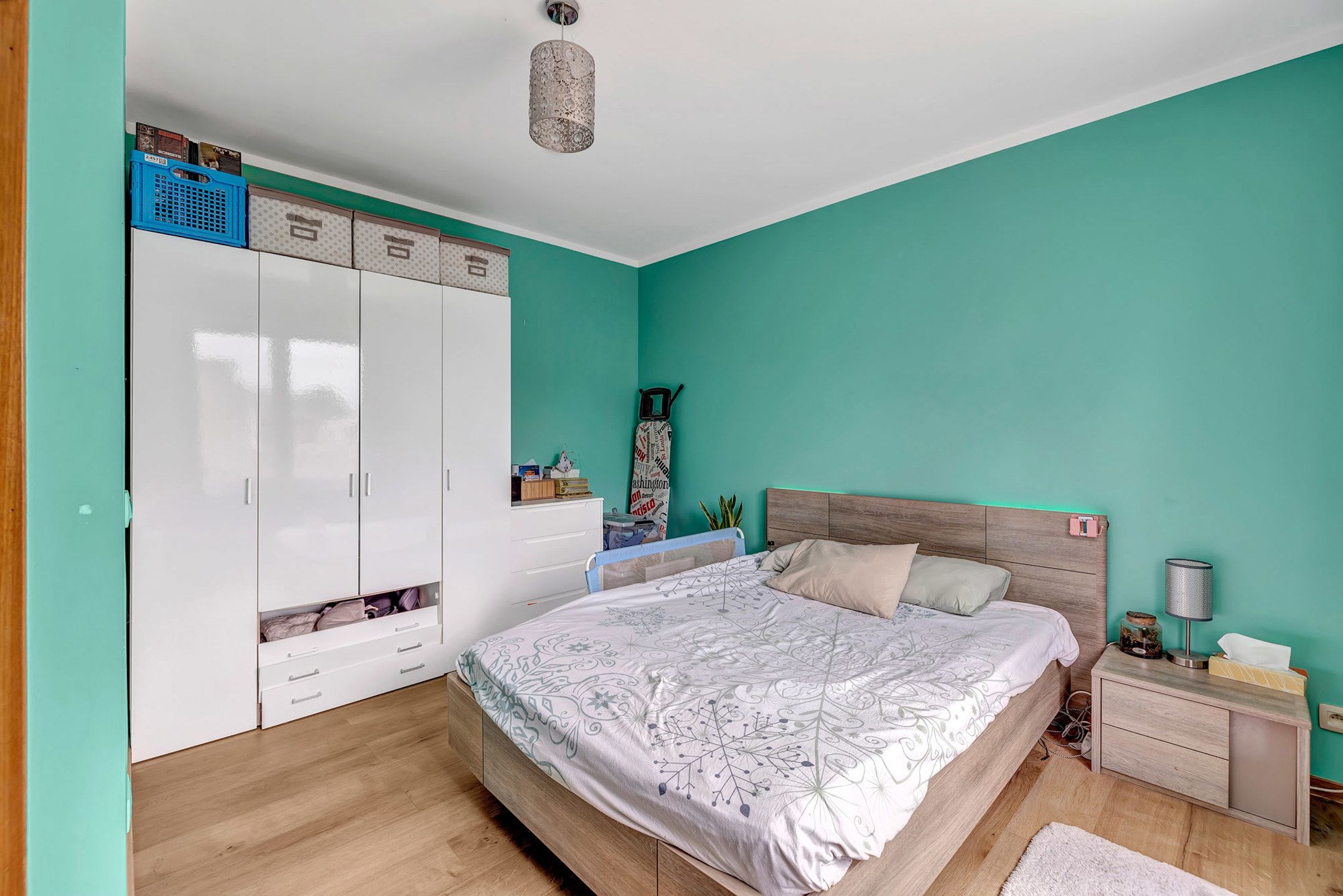 Te renoveren woning met drie slaapkamers en garage foto 10