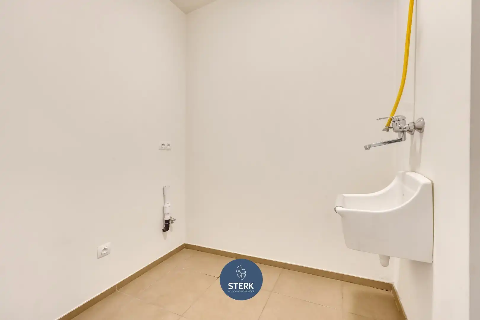 INSTAPKLAAR 2-SLPK APPARTEMENT MET EPC LABEL A TE MAASMECHELEN !  foto 11