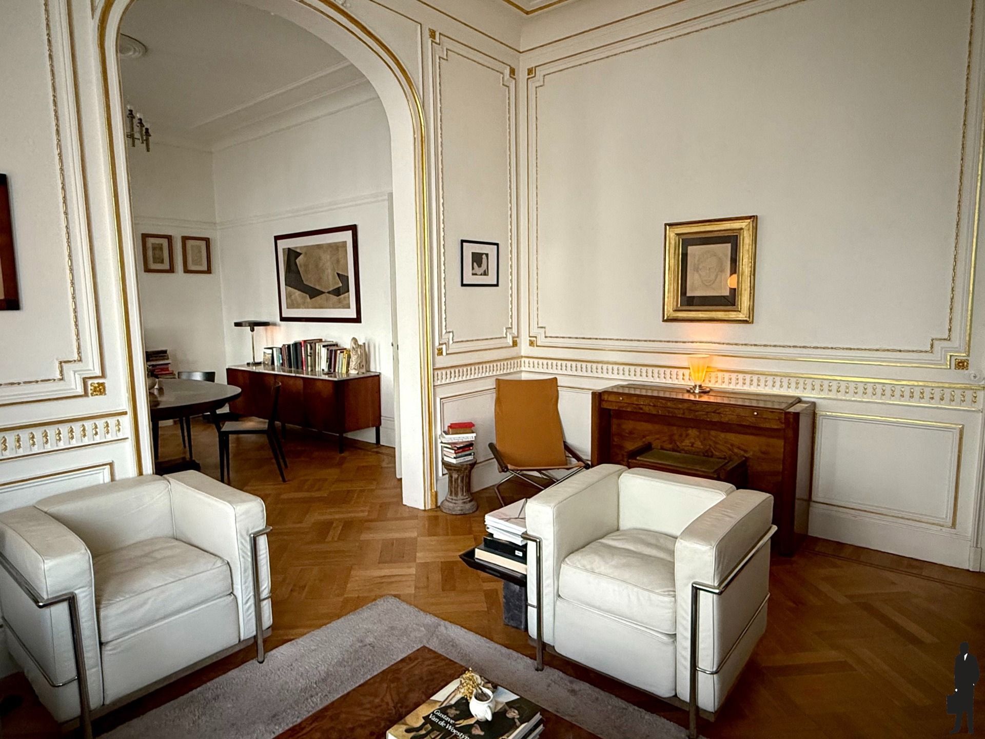 Authentiek  appartement in prachtige Art Nouveau stijl foto 3