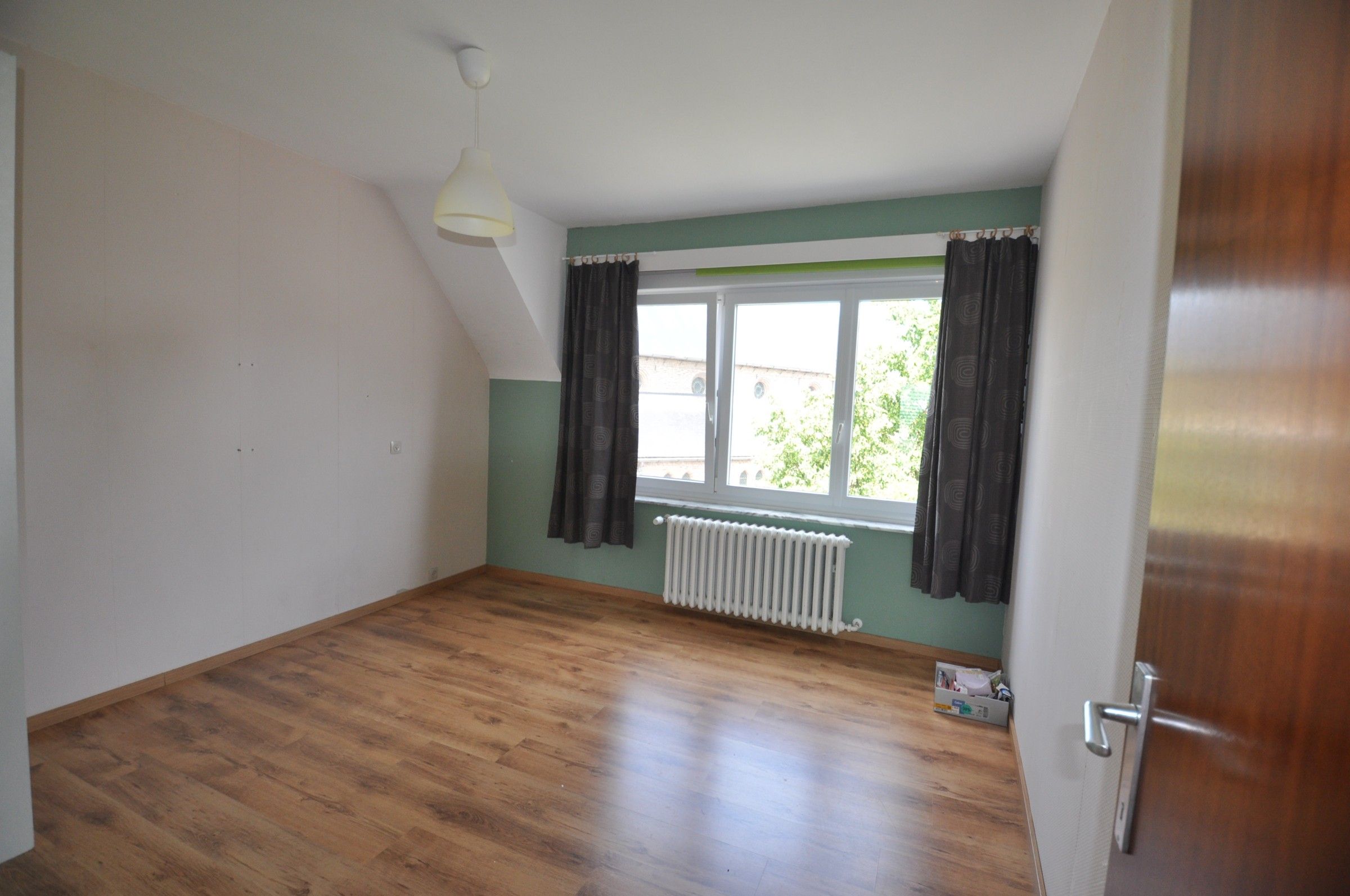 Ruim  2-slaapkamer appartement ! foto 5