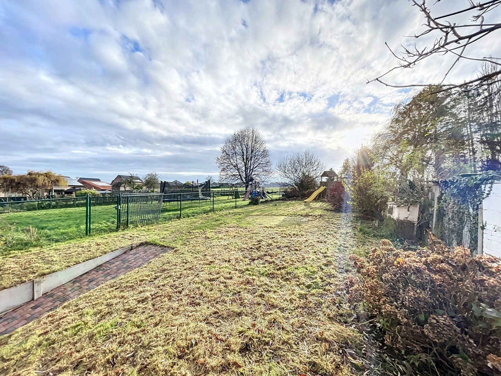 Gerenoveerde eengezinswoning met garage en tuin te Gingelom foto 15