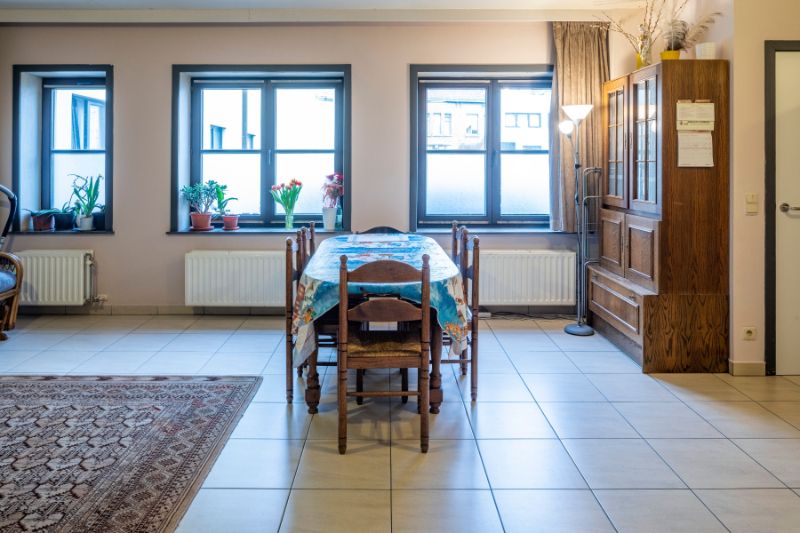 Roeselare, Instapklaar duplexwoning te koop in een gezellig woonerf met 2 slaapkamer, betaalbaar wonen ! foto 5